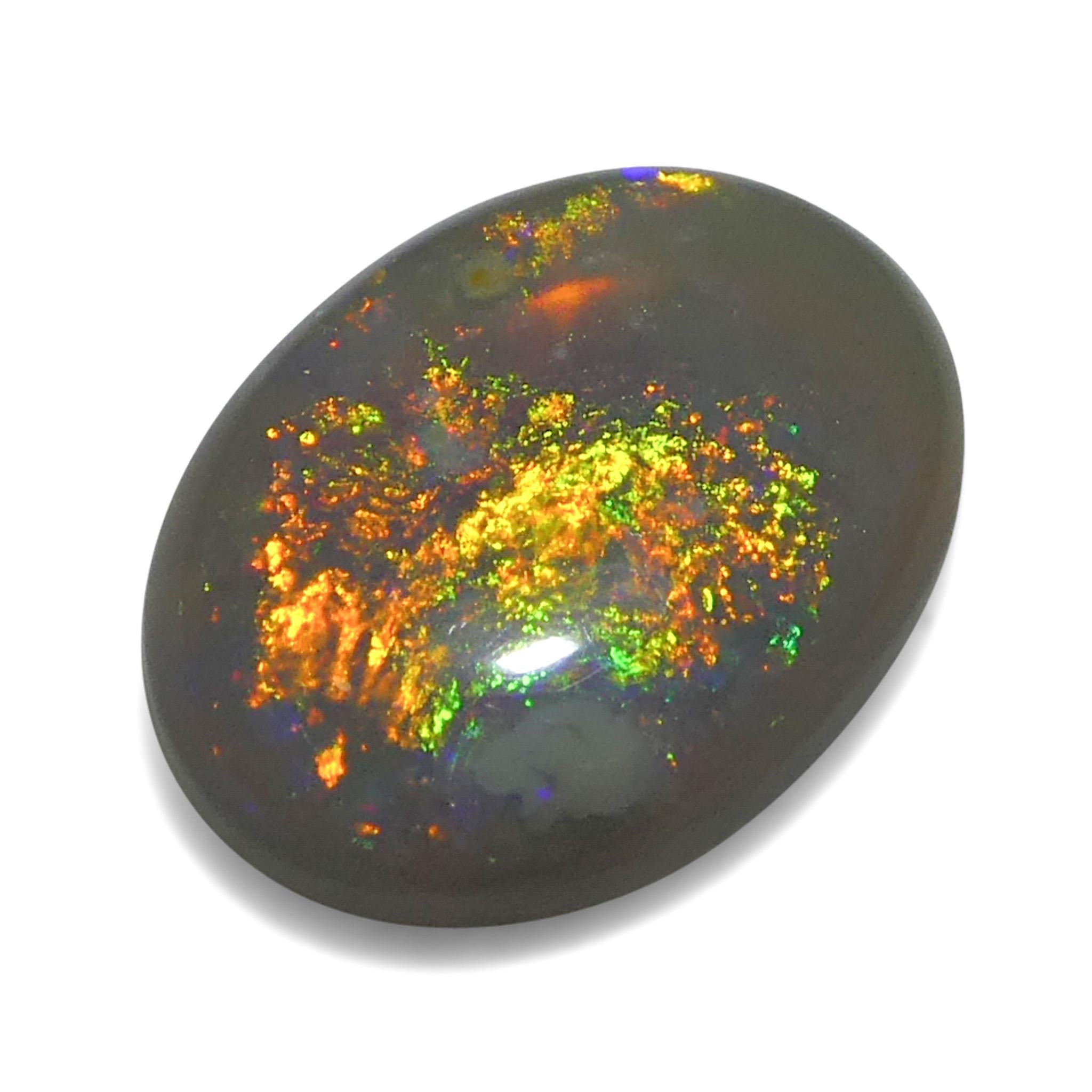 0.72ct Opale grigio ovale cabochon dall'Australia in vendita 3