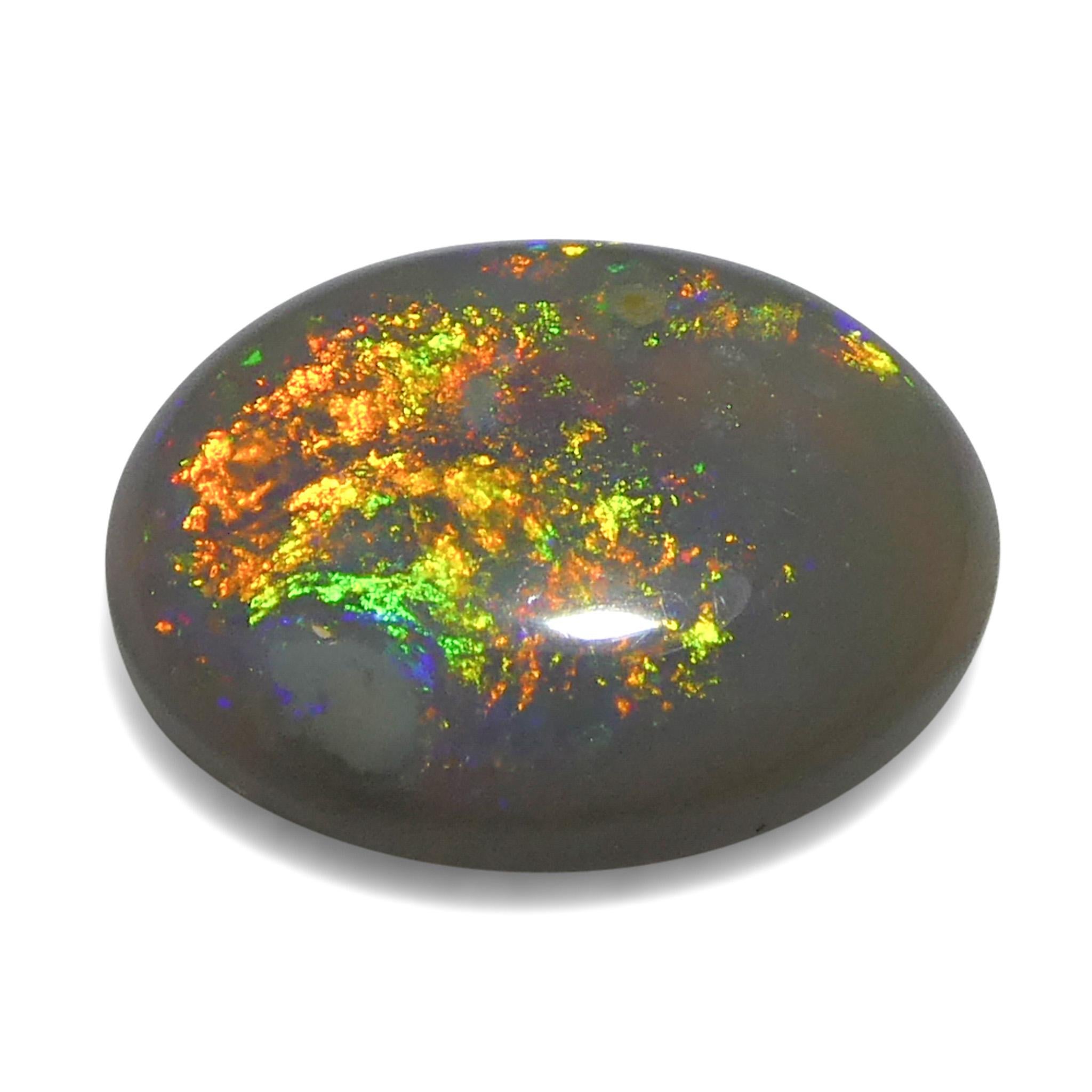 0.72ct Opale grigio ovale cabochon dall'Australia in vendita 4