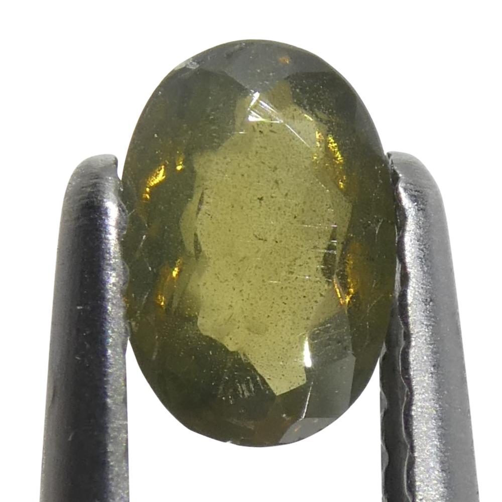 0.72ct Oval Yellowish Green to Yellowish Brown Alexandrite dallo Sri Lanka in vendita 4