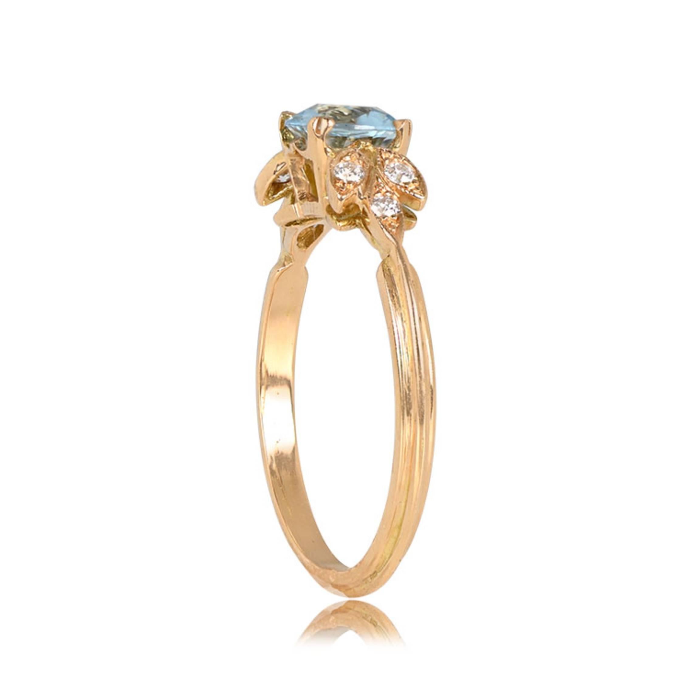 Art Deco 0.72ct Round Cut Aquamarine Engagement Ring, 18k Yellow Gold For Sale