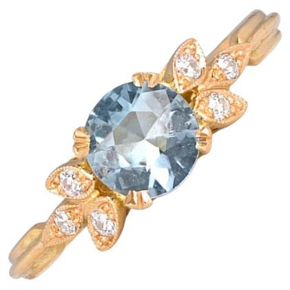 0.72ct Round Cut Aquamarine Engagement Ring, 18k Yellow Gold For Sale