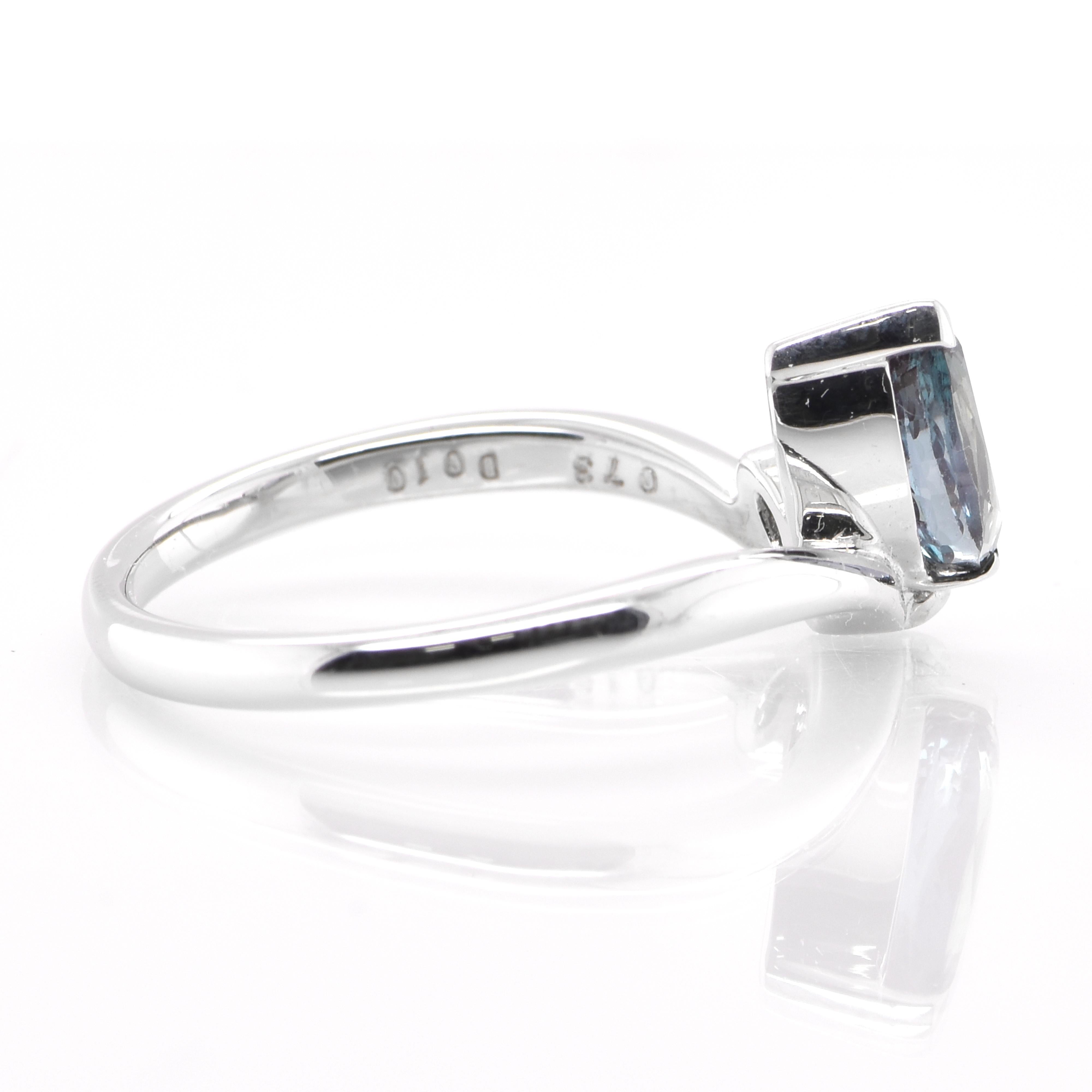 Marquise Cut 0.73 Carat Natural Color-Change Alexandrite and Diamond Ring Set in Platinum