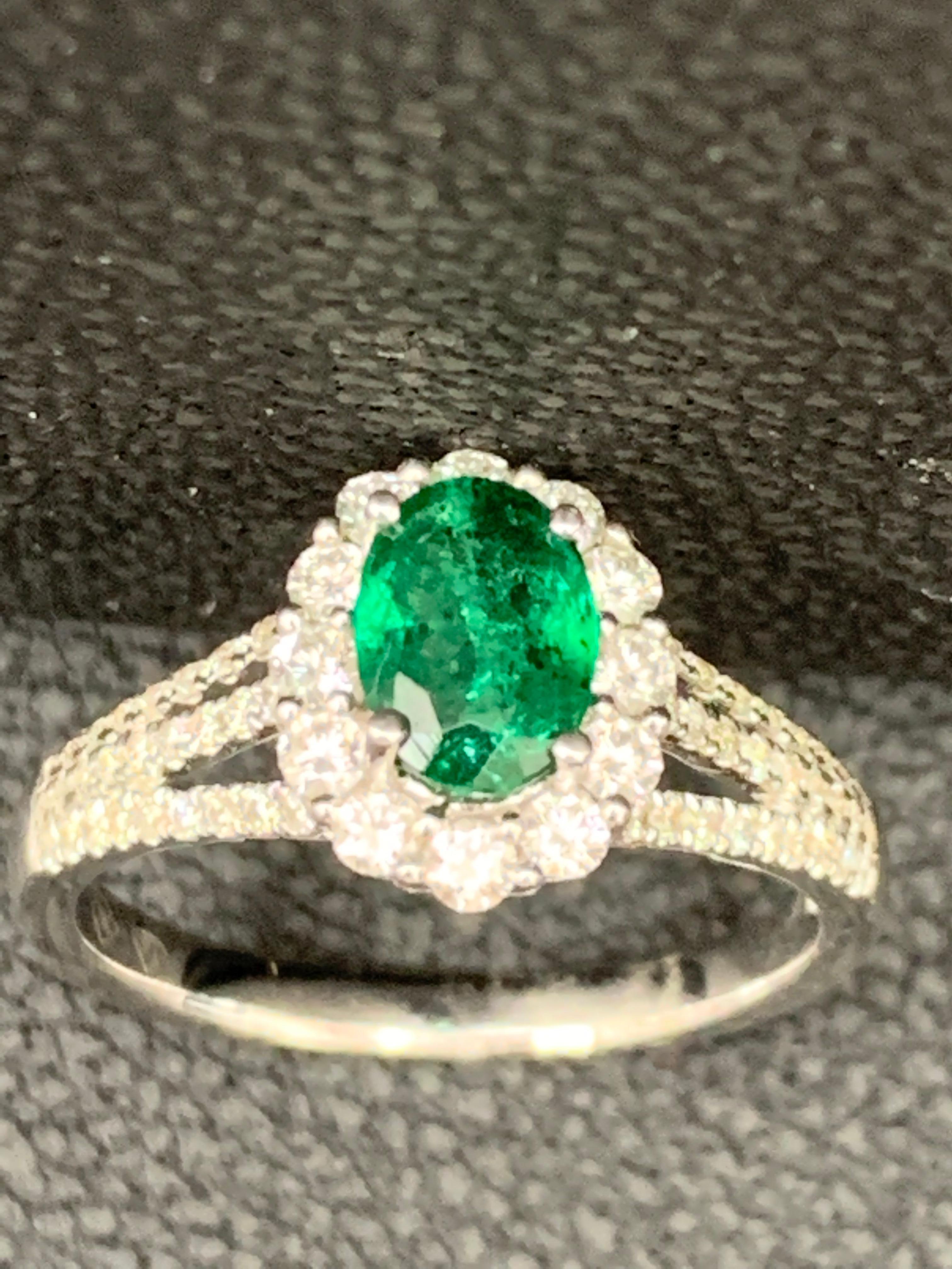 0.73 Carat Oval Cut Emerald and Diamond Fashion Ring in 18K White Gold For Sale 2