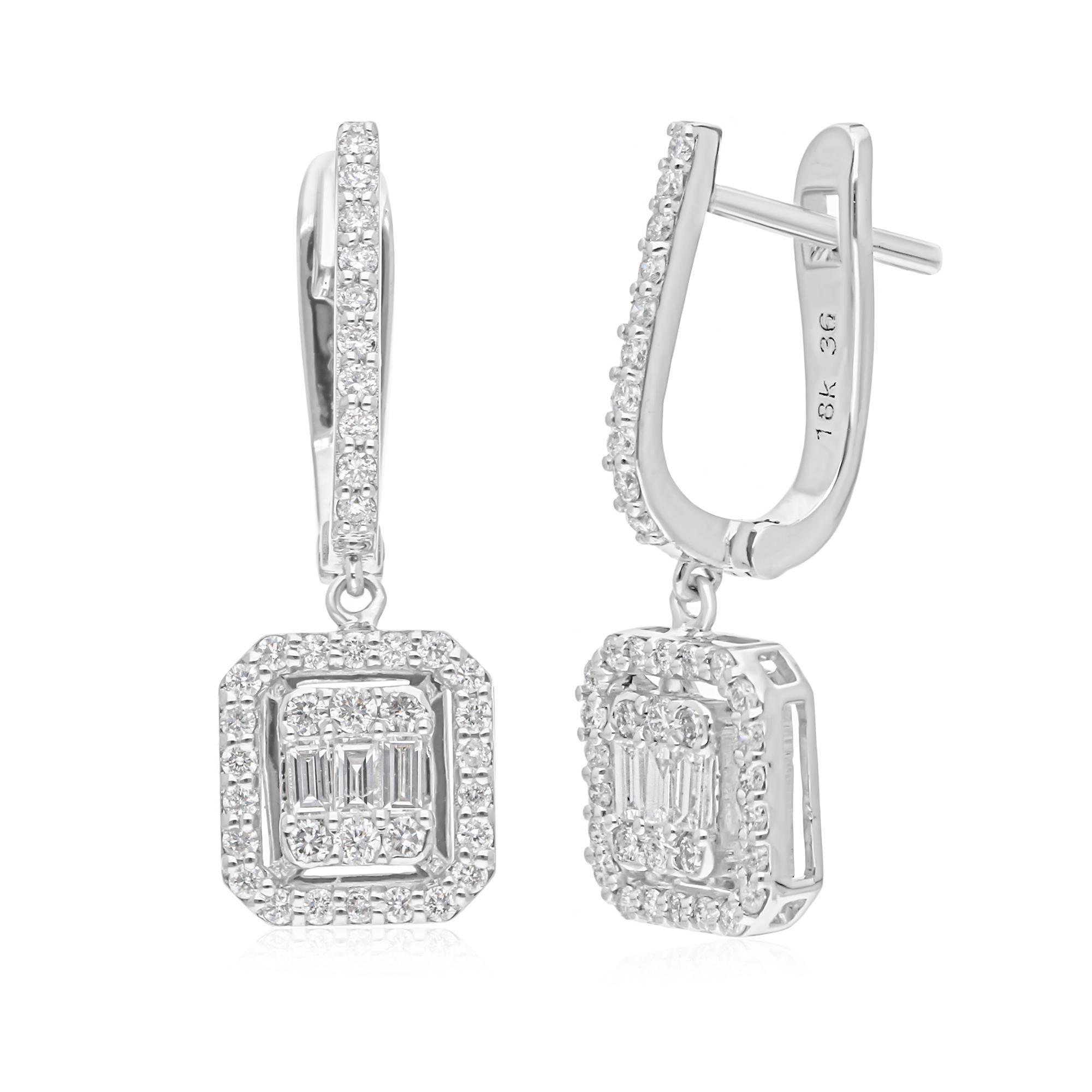 0,73 Karat SI Reinheit HI Farbe Baguette-Diamant-Ohrringe 18 Karat Weißgold im Zustand „Neu“ im Angebot in Diera, Dubai