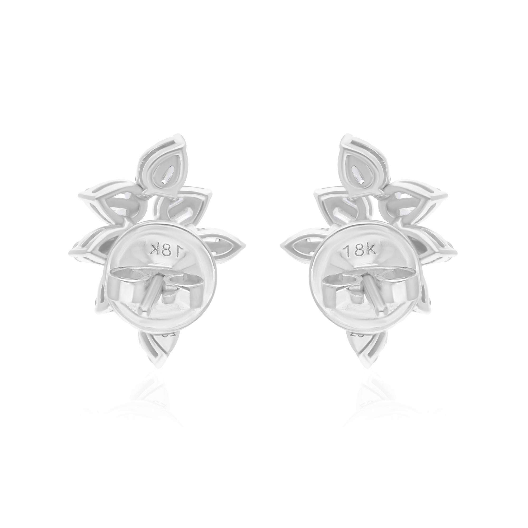 0.73 Carat SI/H Baguette Round Brilliant Cut Diamond Earrings 18k White Gold In New Condition For Sale In Diera, Dubai