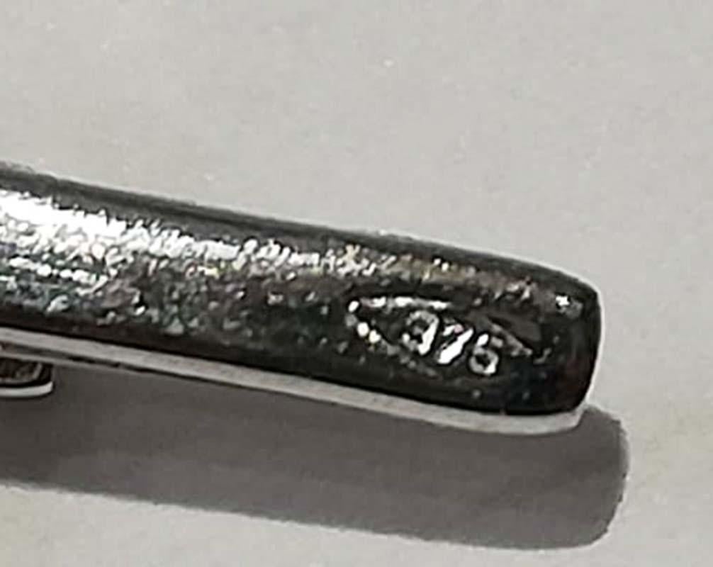 Women's 0.73 Carats Diamonds, White Gold Tennis Bracelet. For Sale
