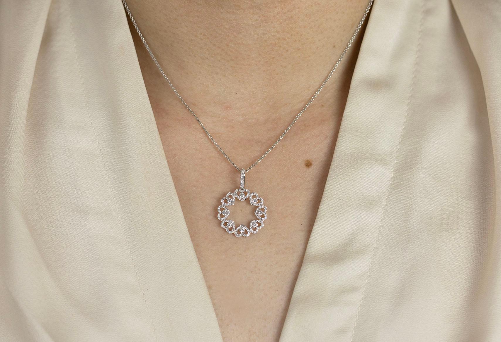 Round Cut 0.73 Carats Total Brilliant Round Diamond Open-Work Heart Shape Pendant Necklace For Sale