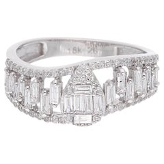 Bague en or blanc 18 carats avec diamants ronds baguettes de 0,73 carat de pureté SI de couleur hi-colore