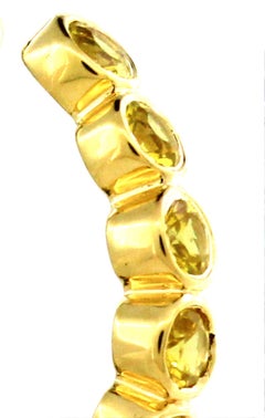 0.73 cts of Yellow Sapphire Clip-on-earrings