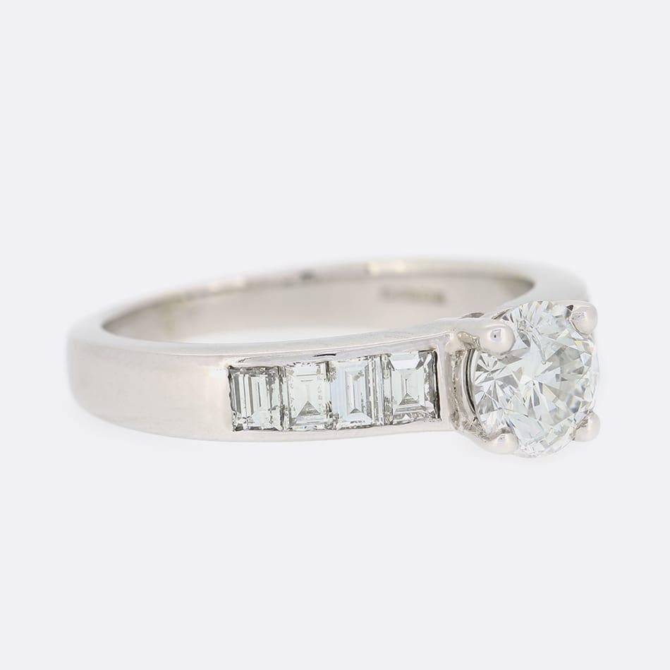 0,74 Karat Diamant Solitär Verlobungsring (Brillantschliff) im Angebot