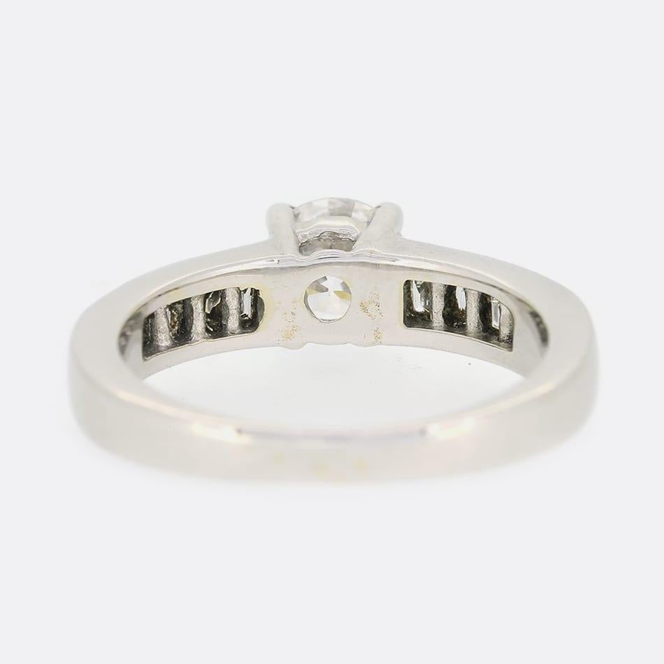 0,74 Karat Diamant Solitär Verlobungsring im Zustand „Gut“ im Angebot in London, GB
