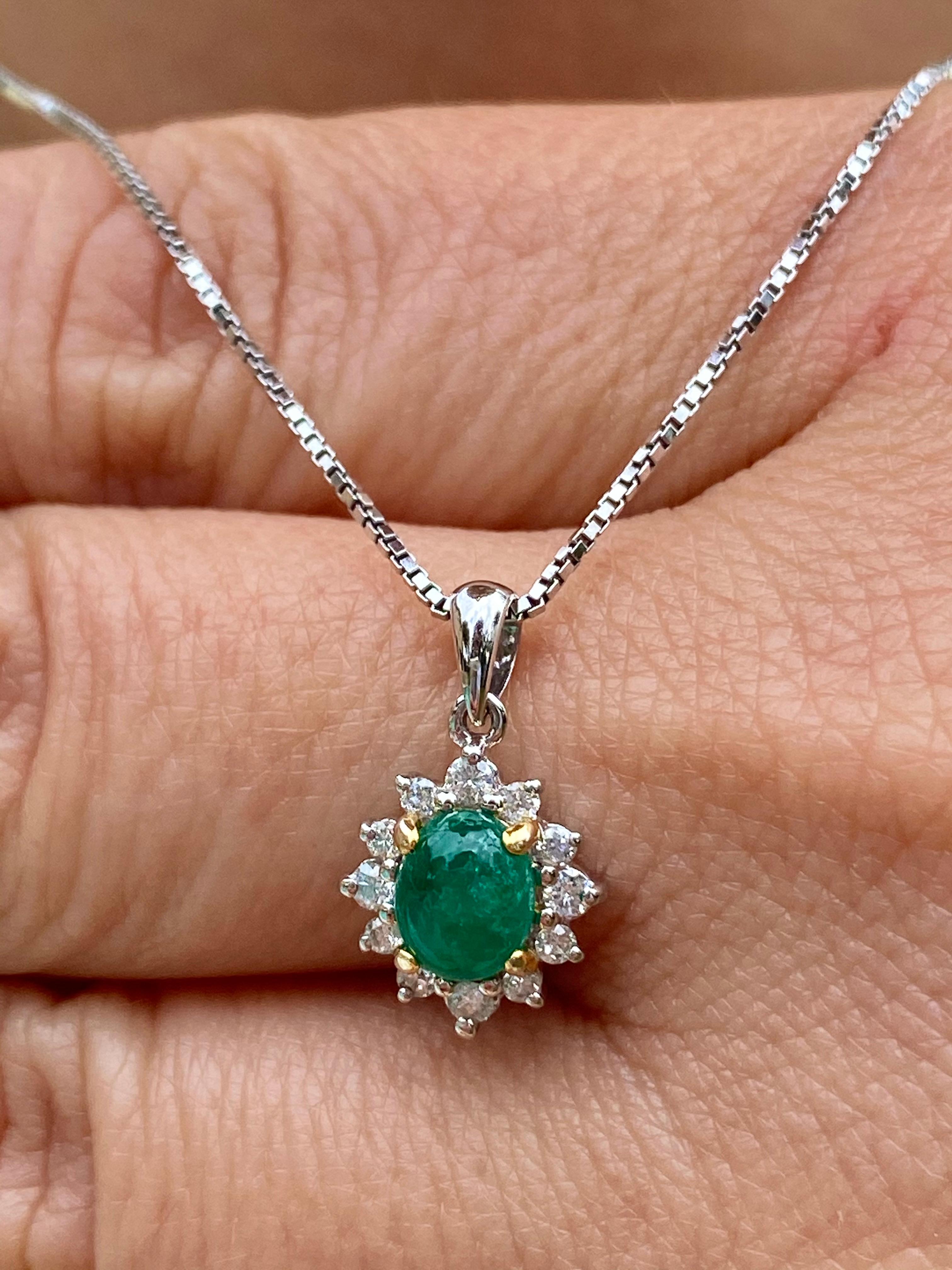 0.74 Carat Oval-Cut Colombian Emerald and Diamond 18 Karat White Gold Pendant In New Condition For Sale In Miami, FL
