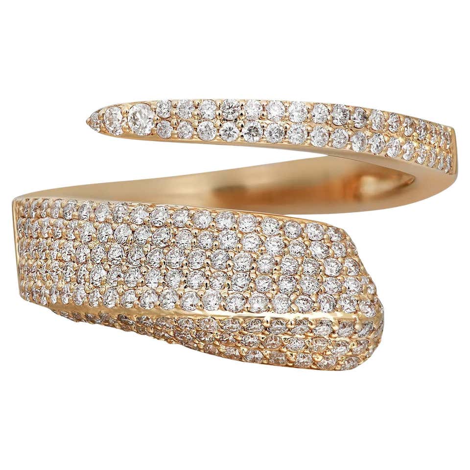 0.76 Carat Snake Shape Diamond Ring 18K Yellow Gold For Sale at 1stDibs