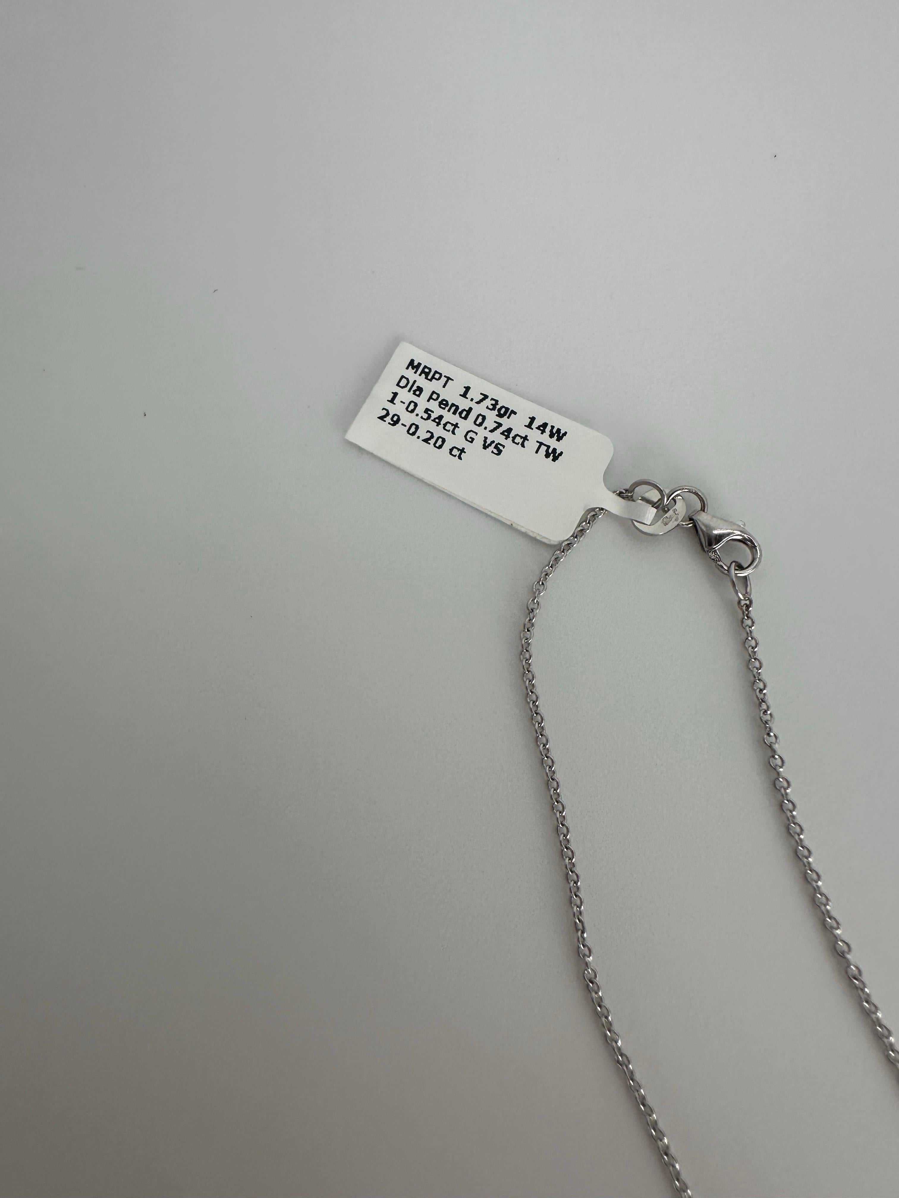 0.74 carats Trillion Diamond pendant necklace 14KT gold Valentines day gift In New Condition For Sale In Jupiter, FL