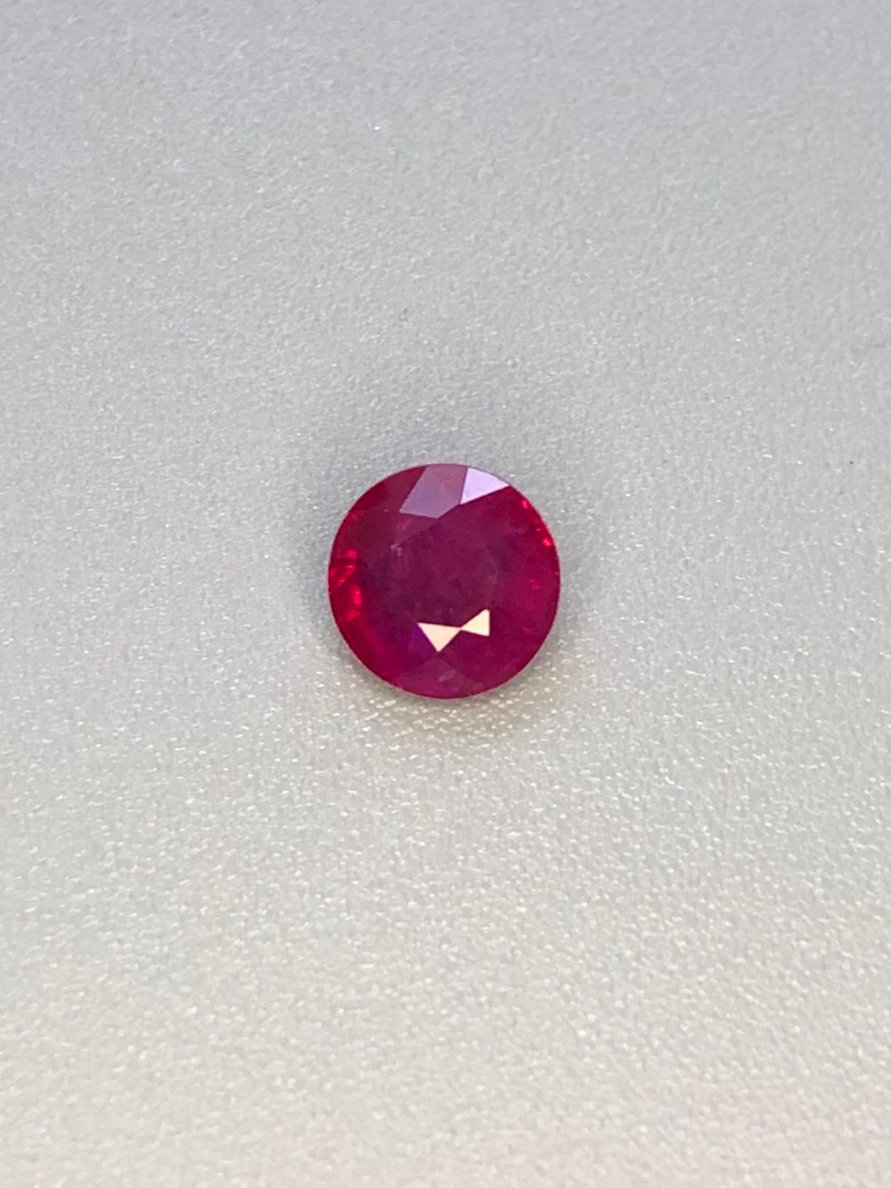 RMA42~
AIGS Certified Natural Ruby Pigeon Blood  color Unheated Gemstone 

GEM DESCRIPTION
Species:  Natural Corundum
Variety:  Natural Ruby Unheated
Weight:   0.74ct  
Color:  Pigeon Blood 
Cut:   Excellent
Clarity:  Eye clean
Origin: