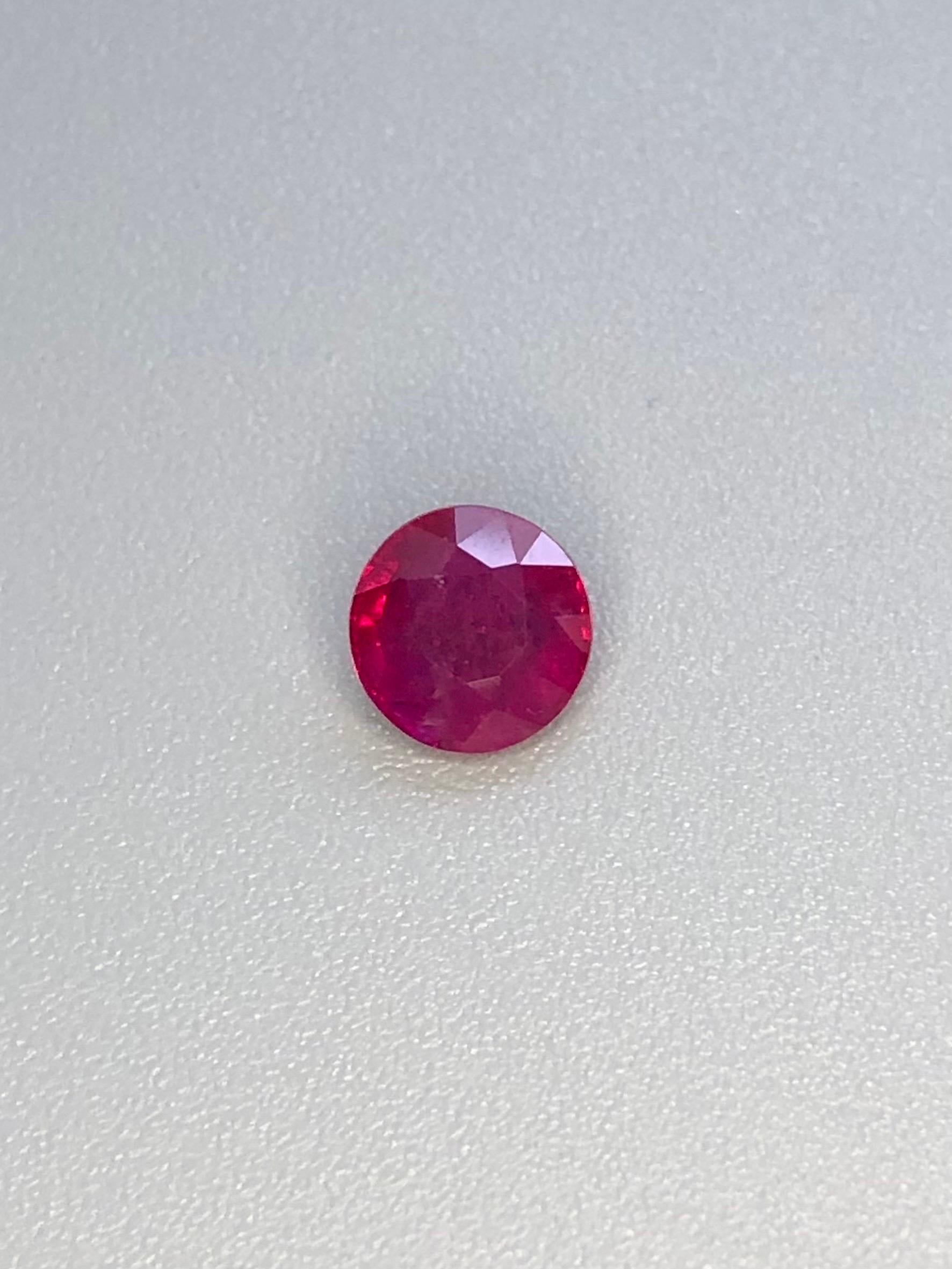 Round Cut 0.74 Ct AIGS Certified Natural Ruby Pigeon Blood  color Unheated Gemstone For Sale