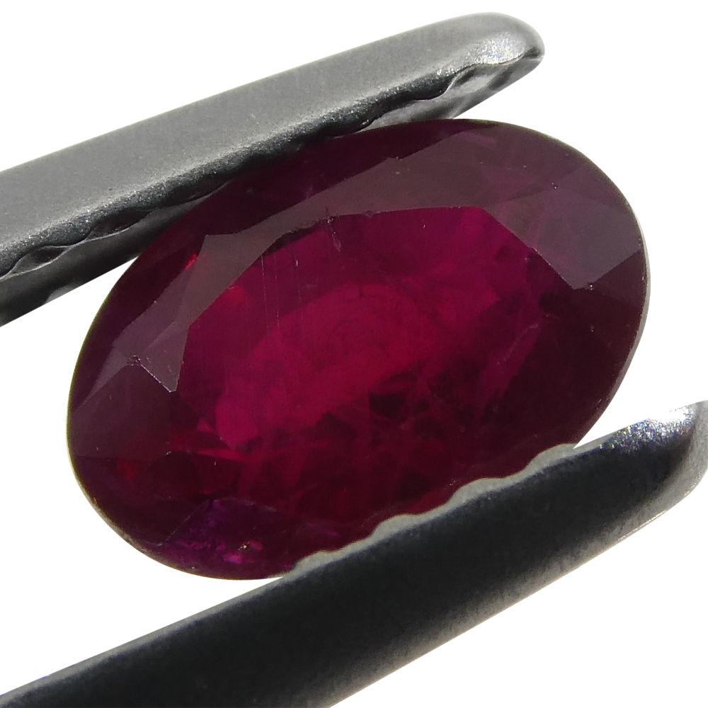Brilliant Cut 0.74 ct Oval Ruby Mozambique For Sale