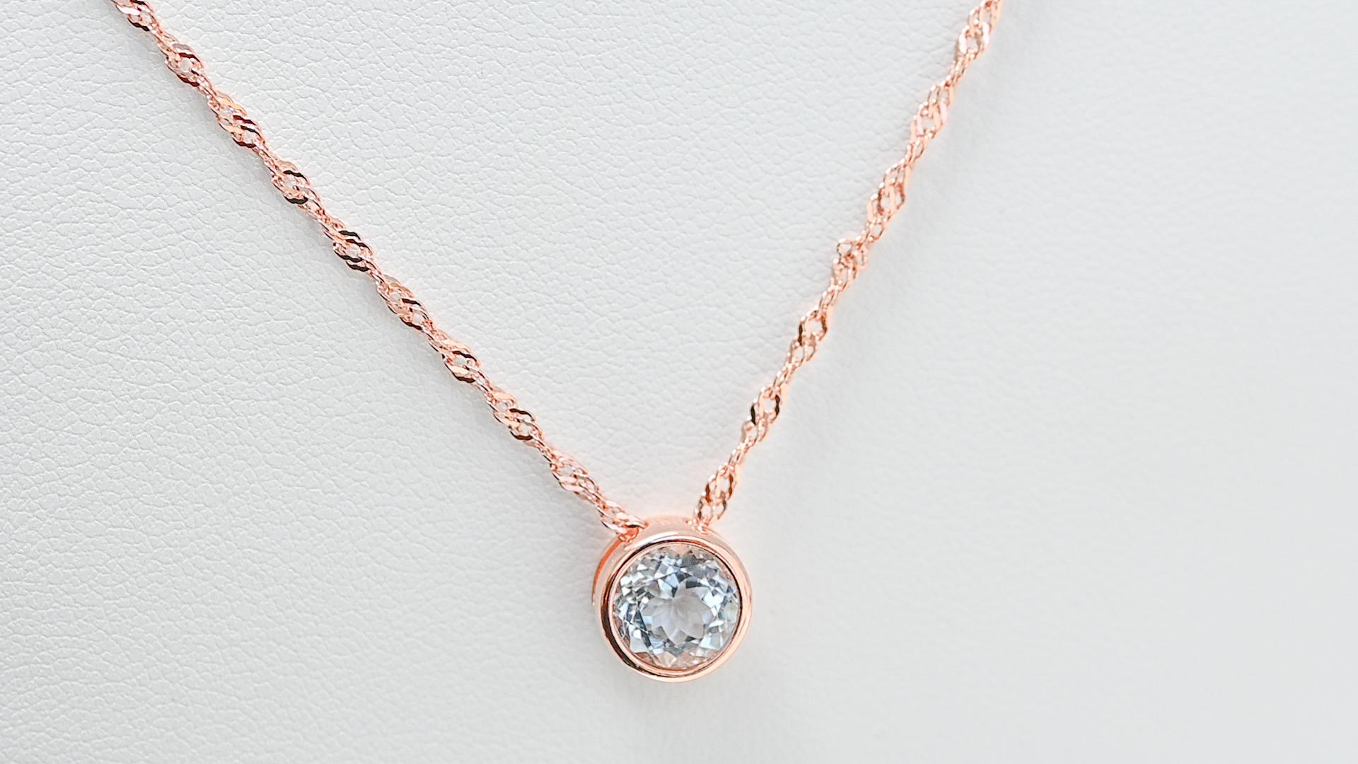 0.74 Cts Round Aquamarine 18K Rose Gold Plated Sterling Silver Pendant Necklace  In New Condition For Sale In New York, NY