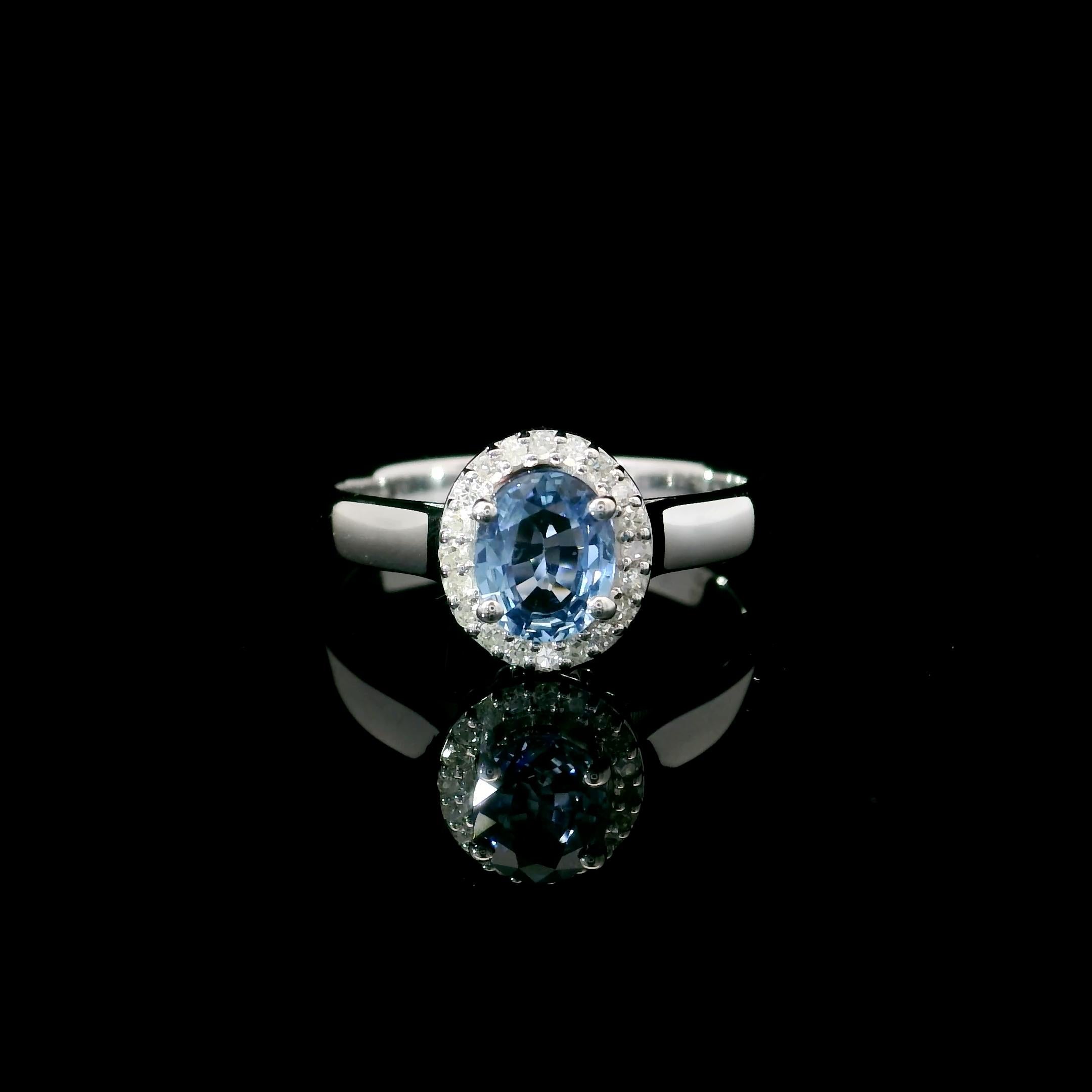 0.74 Sapphire ring For Sale 4