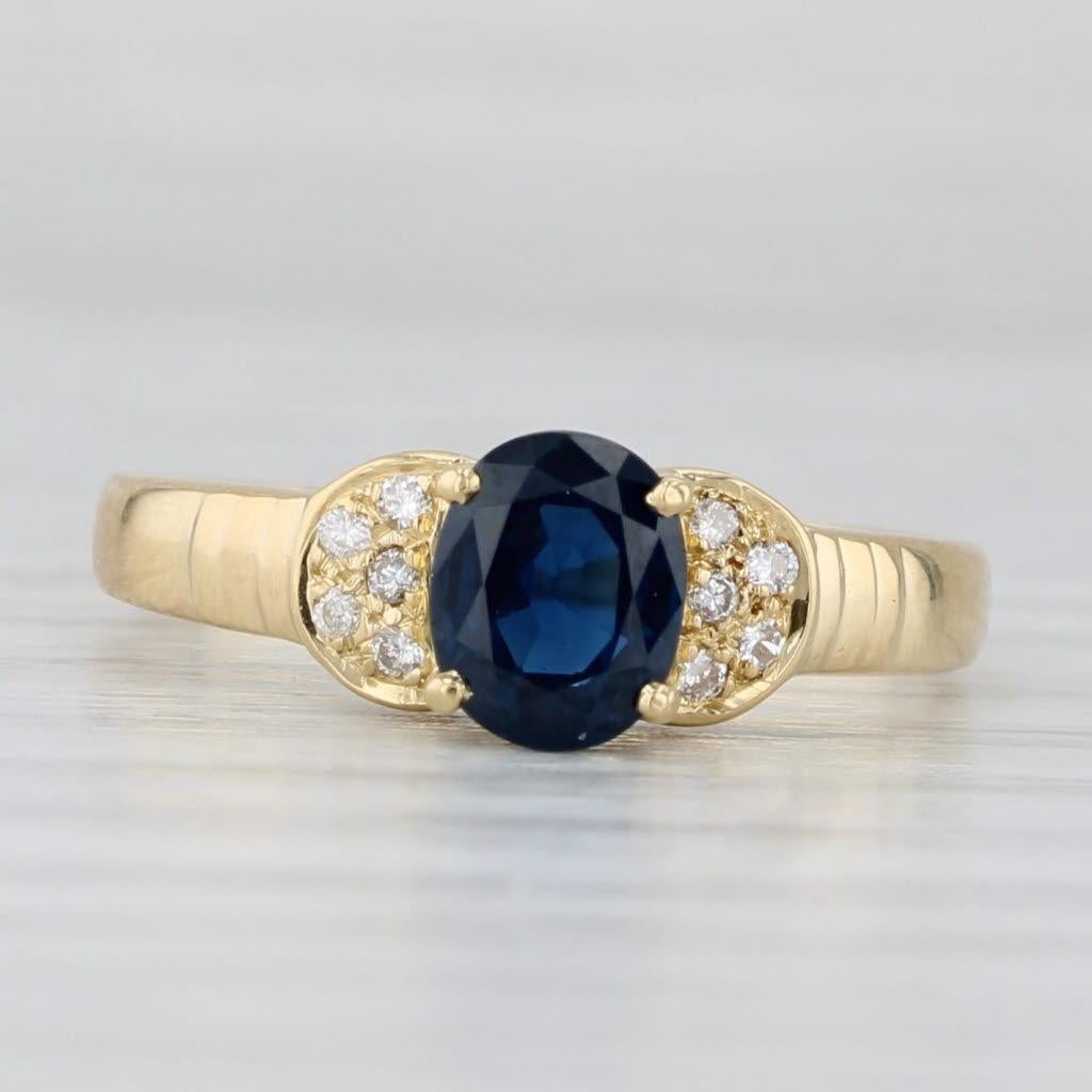 0.74ctw Blue Sapphire Diamond Ring 18k Yellow Gold Size 5.25 In condizioni buone in vendita a McLeansville, NC