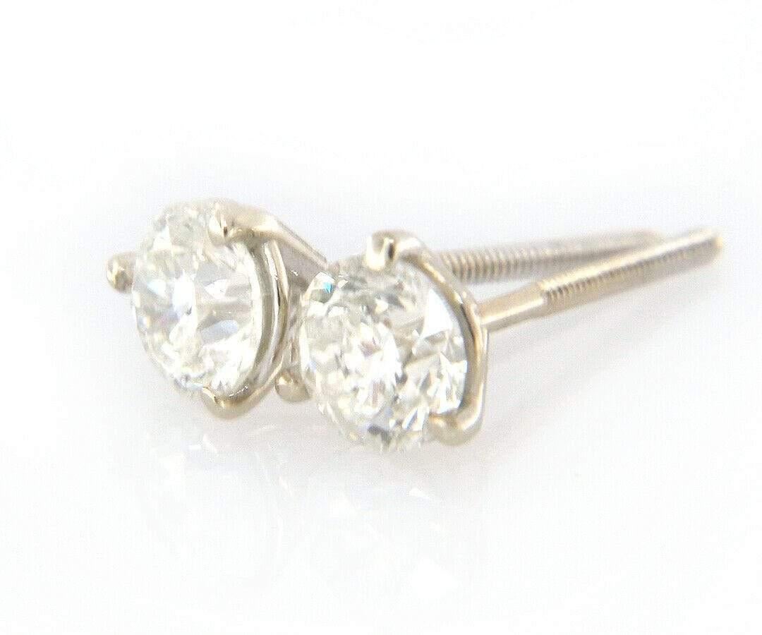 0.74ctw Diamond Stud Earrings in 14K

Diamond Stud Earrings
14K White Gold
Diamond Carat Weight: Approx. 0.74ctw
Clarity: I1
Color: H
Weight: Approx. 0.79 Grams
Stamped: 14KS

Condition:
Offered for your consideration is a pair of previously owned