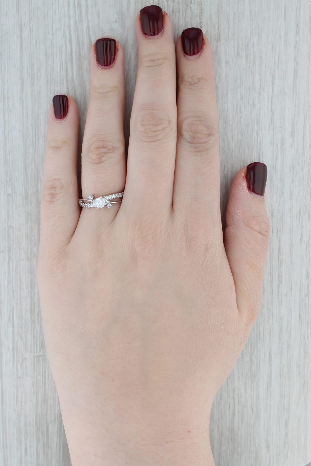 Bague de fiançailles bypass en or blanc 14 carats avec diamants ronds de 0,74 carat, taille 7,75 en vente 4