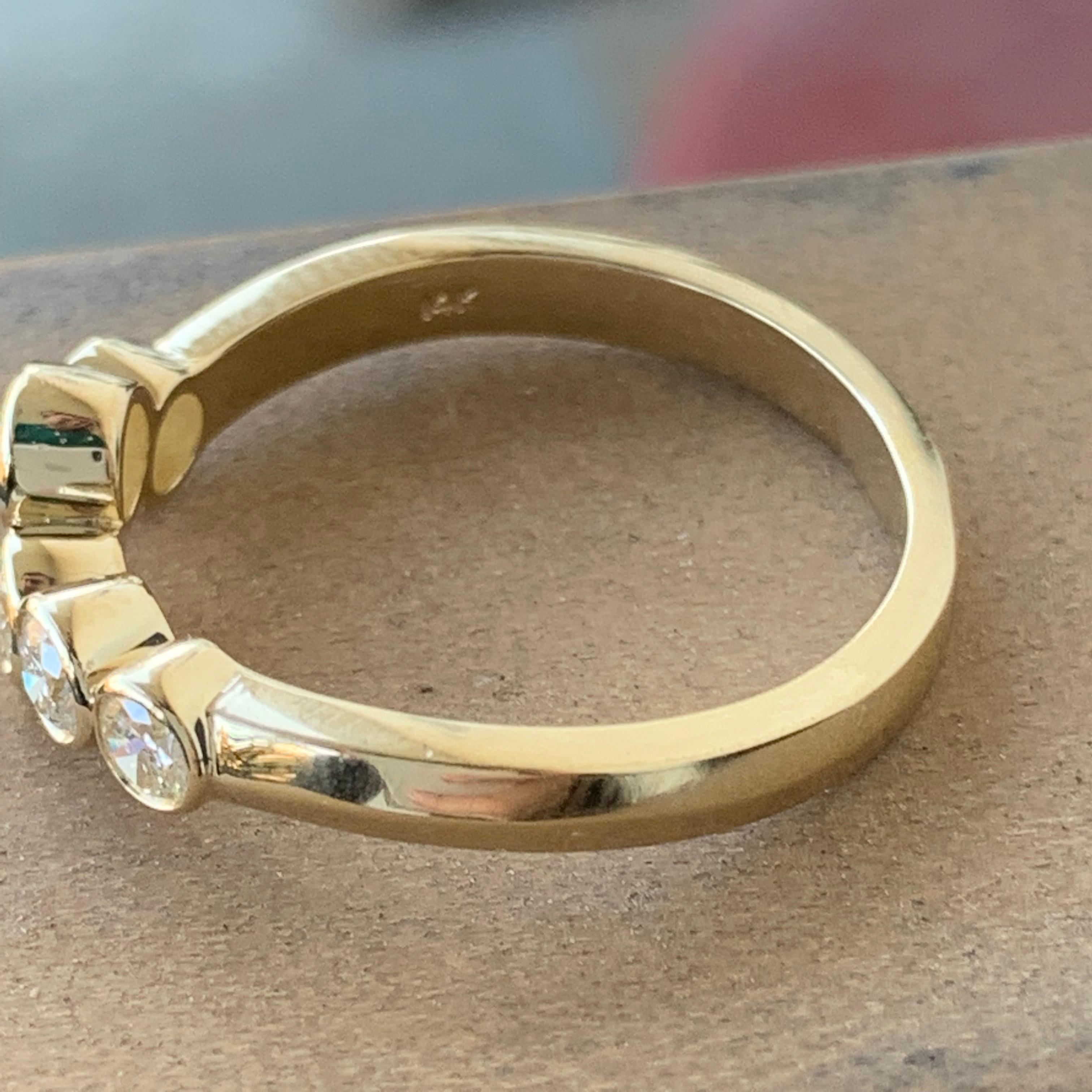 0200003- AS047

Can be sized to any finger size, this ring  will be made to order and take approximately 1-3 weeks from customers final design approval. If you need a sooner date let us know and we will see if we can accommodate you. Carat weight