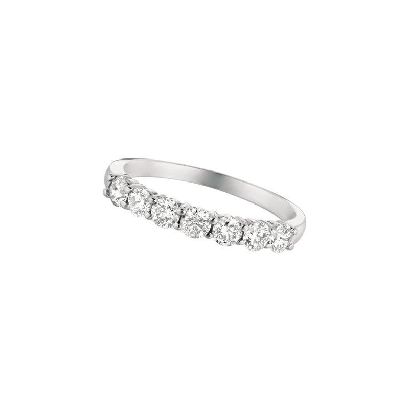 For Sale:  0.75 Carat 7-Stone Natural Diamond Ring G SI 14 Karat White Gold 3