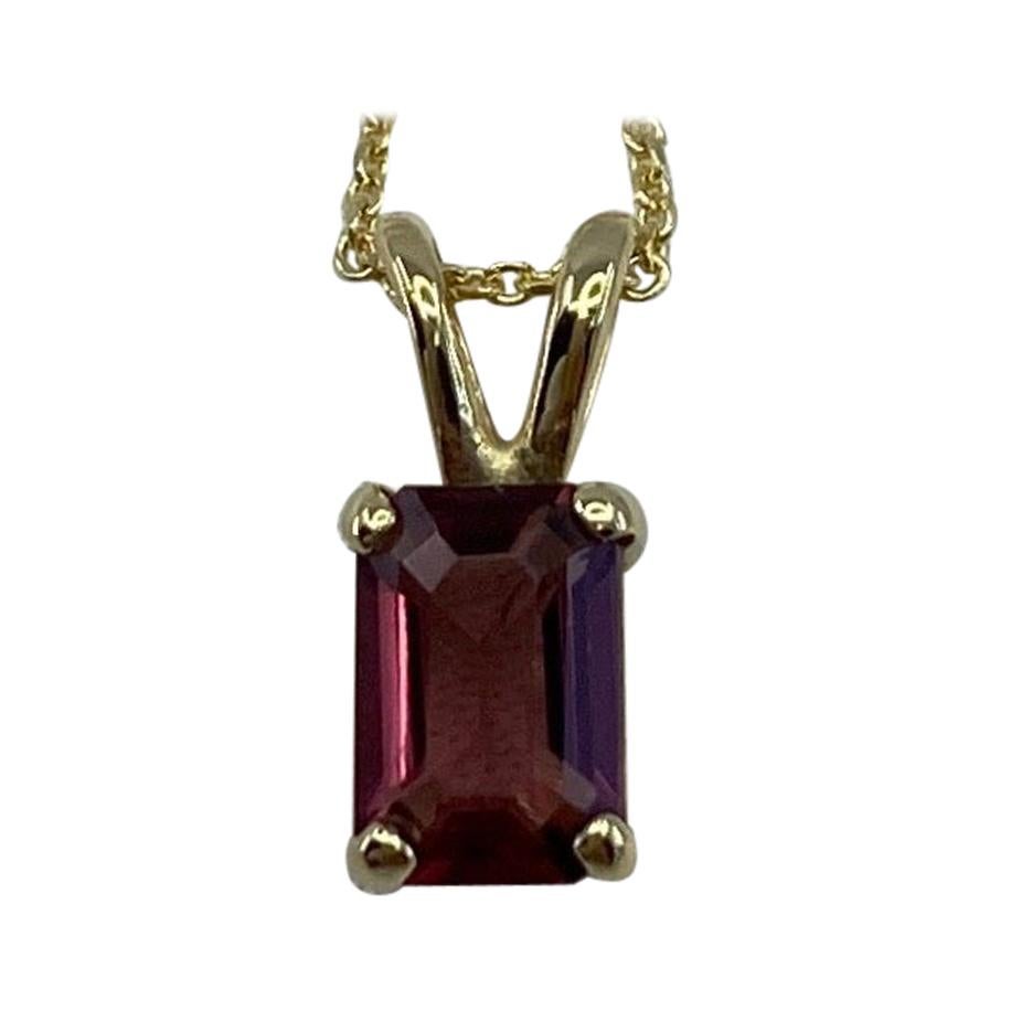 0.75 Carat Deep Red Spinel Untreated Emerald Cut Yellow Gold Pendant Necklace