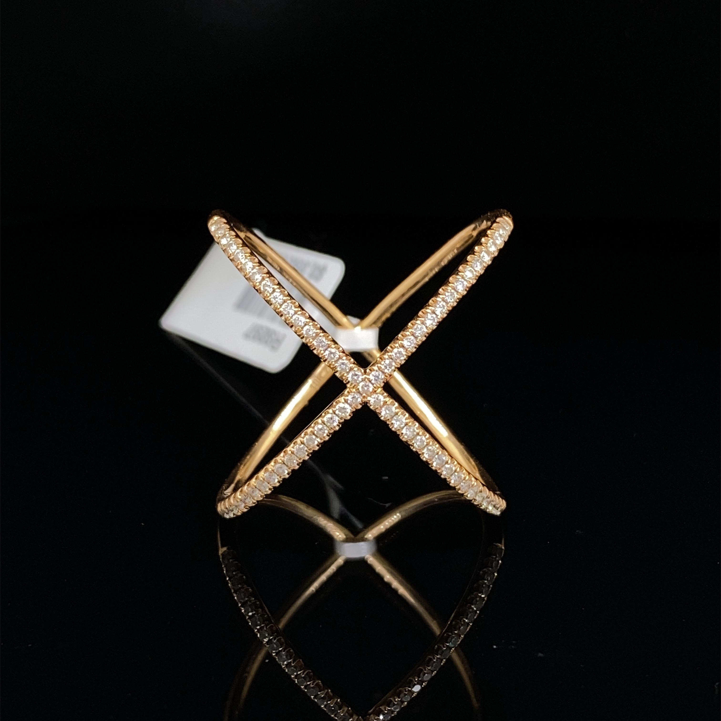 Contemporary 0.75 Carat Diamond 18 Karat Rose Gold Modern Ring For Sale