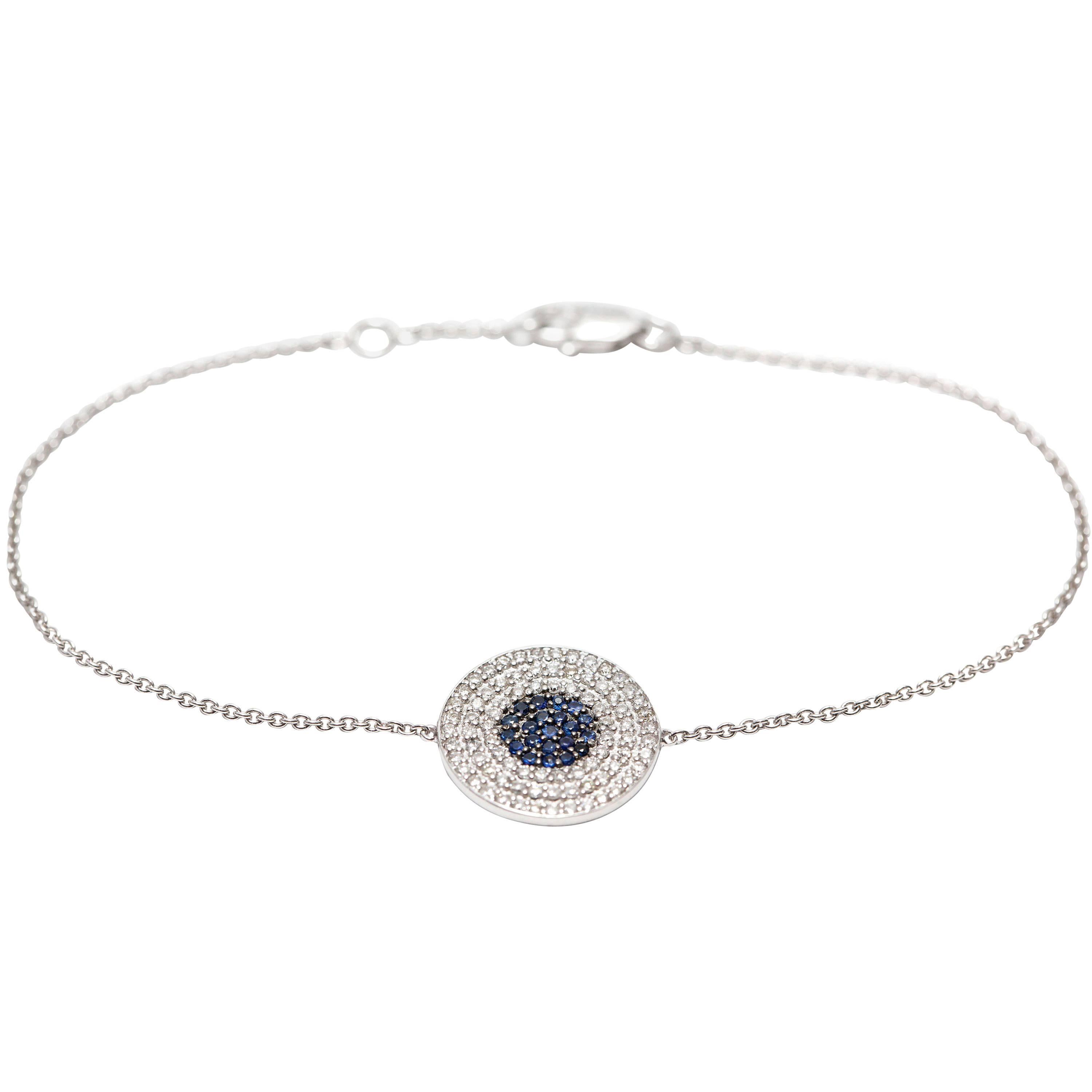 Bracelet moderne en or blanc 18 carats avec diamants de 0,75 carat et saphirs sertis en pavé en vente