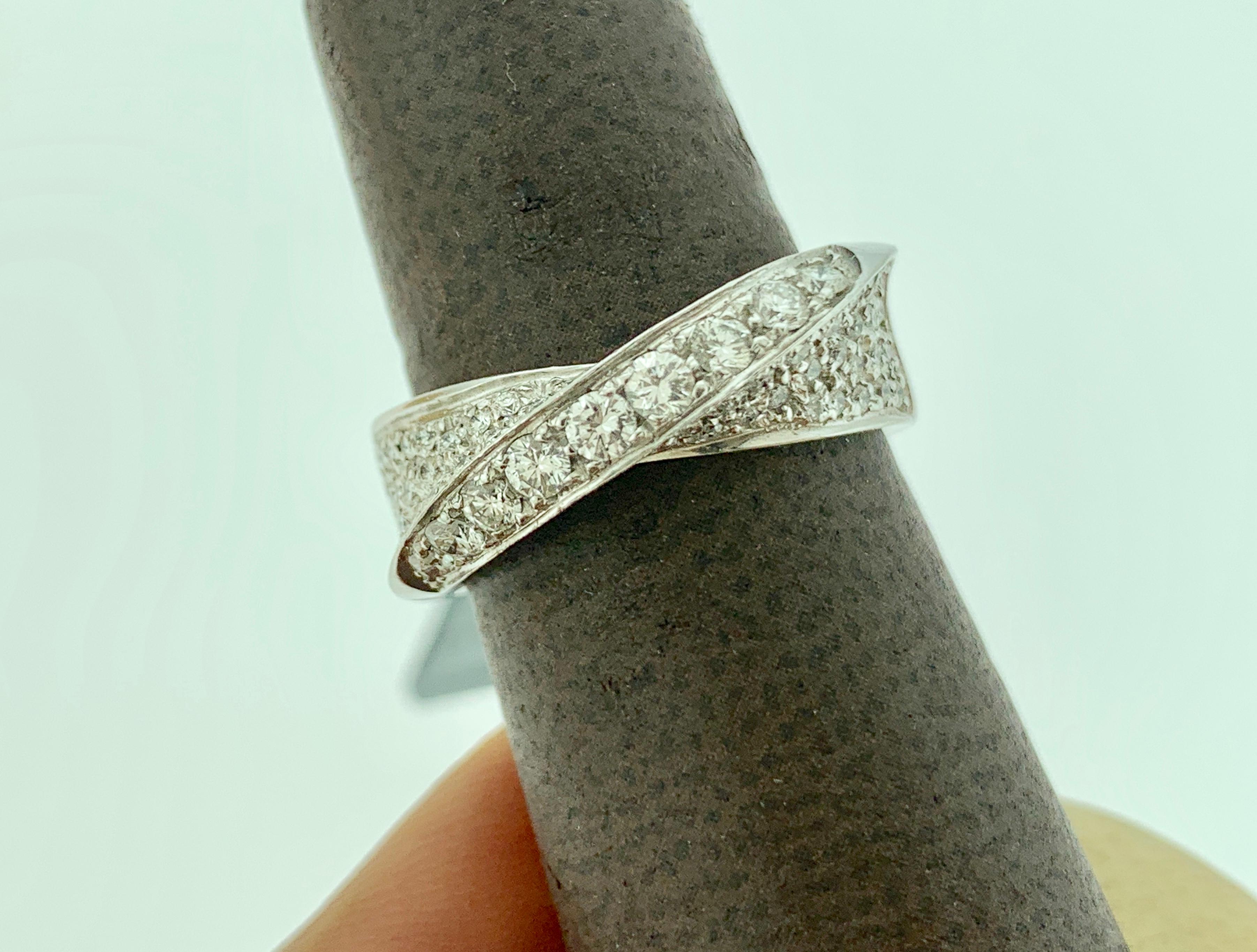 0.75 Carat Diamond Engagement Band 18 Karat Gold Ring by Designer Salvini For Sale 2