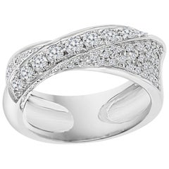 0.75 Carat Diamond Engagement Band 18 Karat Gold Ring by Designer Salvini