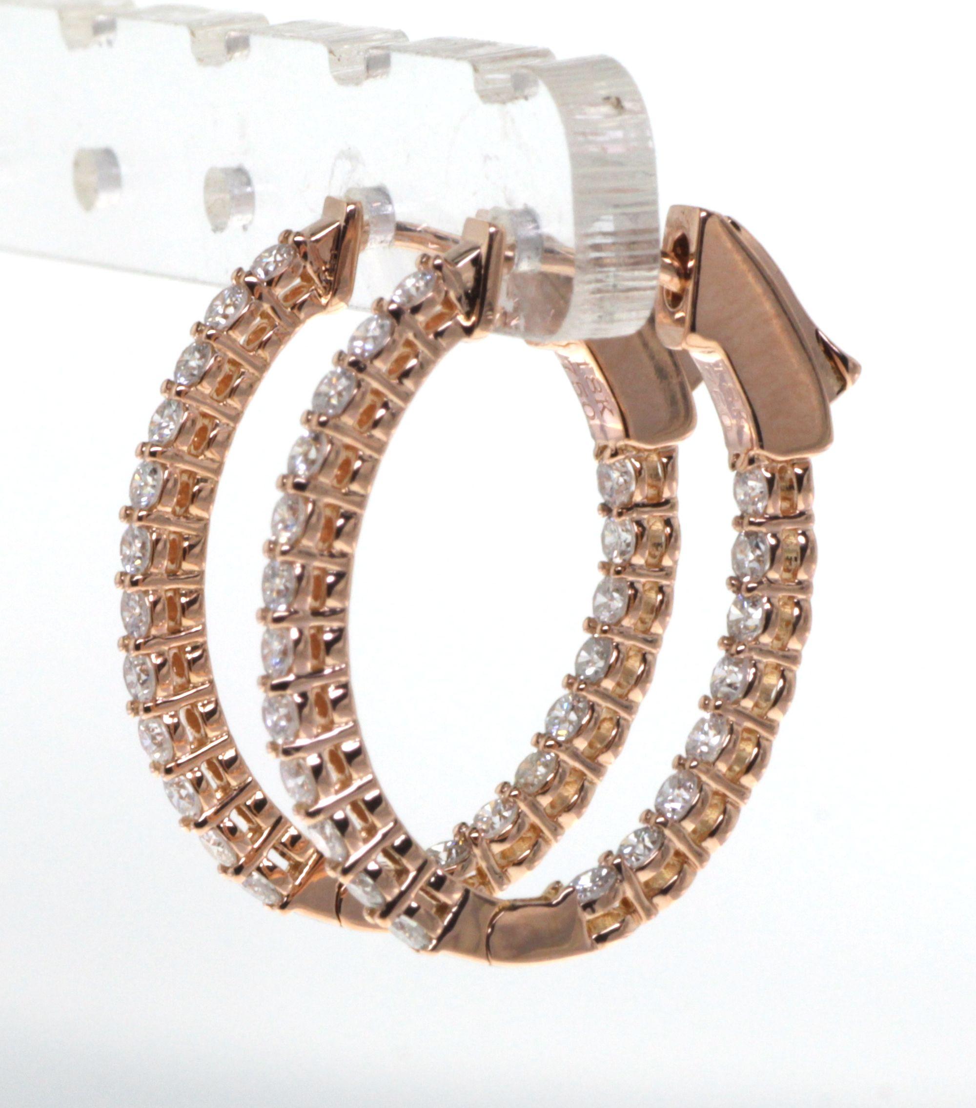 0.75 Carat Diamond Oval Hoop Earrings in 18 Karat Rose Gold In New Condition In Hong Kong, HK