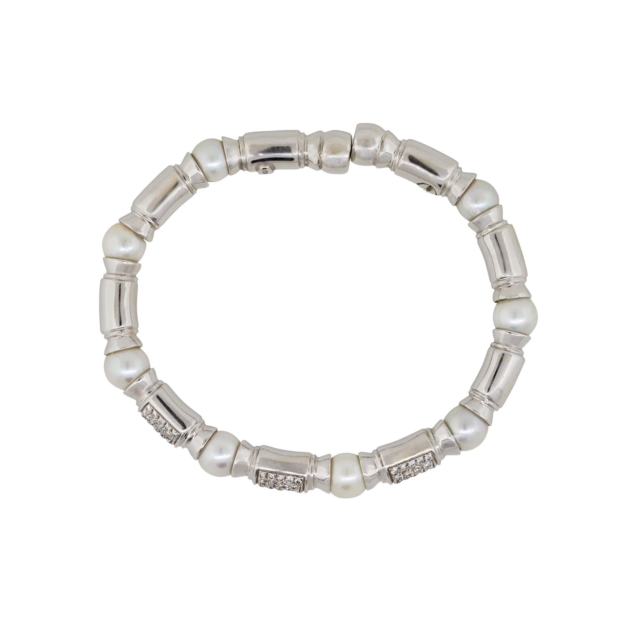 0.75 Carat Diamond Pearl Open Cuff Bangle Bracelet 18 Karat in Stock In Excellent Condition For Sale In Boca Raton, FL