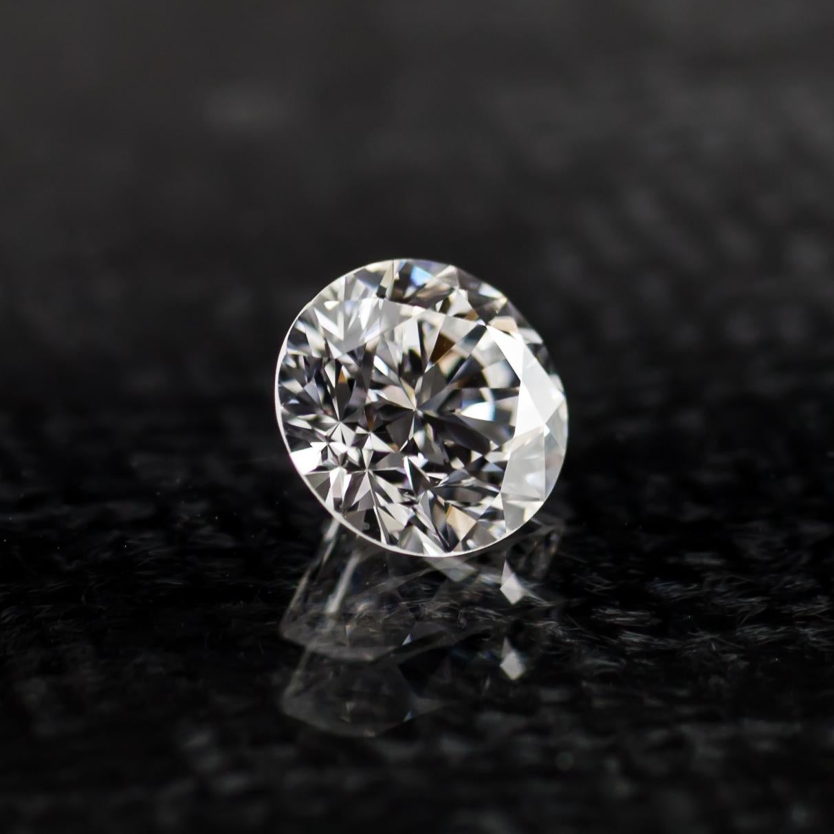 0,75 Karat loser D / VS2 runder Diamant im Brillantschliff GIA zertifiziert im Angebot 2