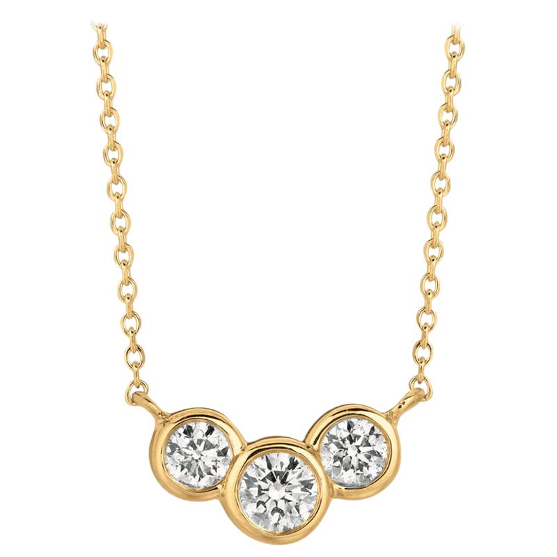 0.75 Carat Natural 3-Stone Diamond Bezel Necklace 14 Karat Yellow Gold G SI For Sale