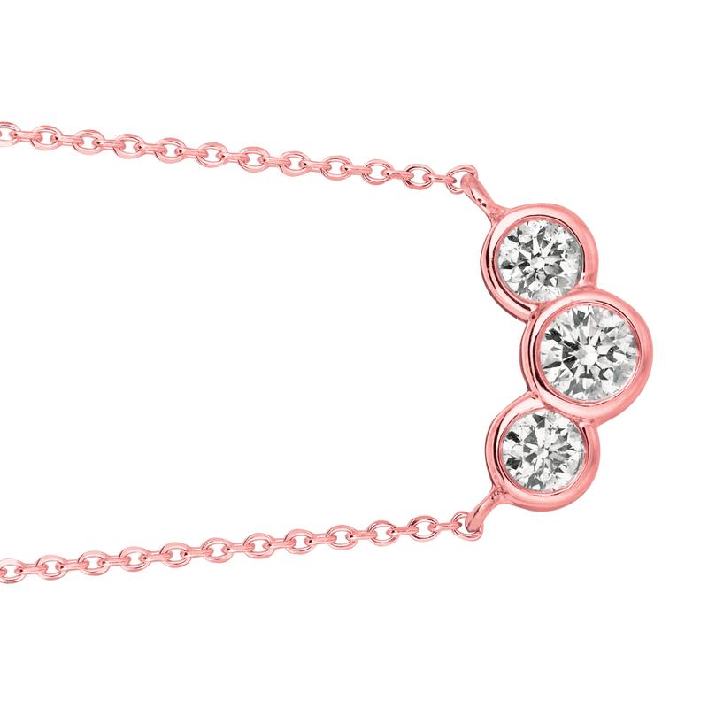 Contemporary 0.75 Carat Natural 3-Stone Diamond Bezel Necklace 14 Karat Rose Gold G SI For Sale