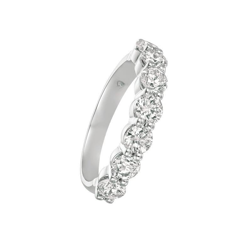 For Sale:  0.75 Carat Natural Diamond 7 Stone Ring G SI 14 Karat White Gold 3