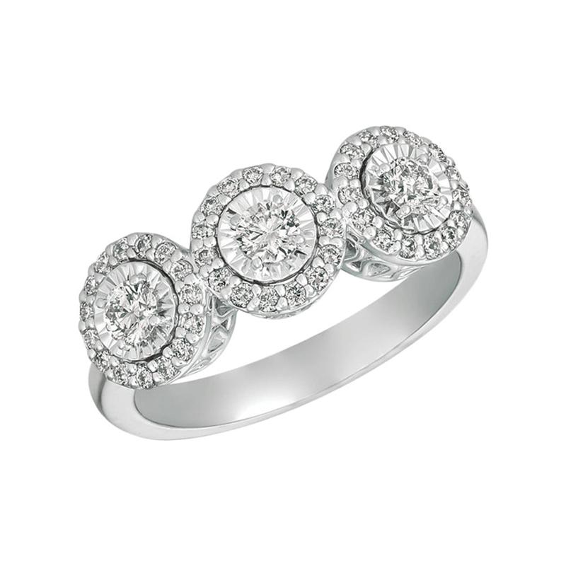 For Sale:  0.75 Carat Natural Diamond Ring G-H SI Set in 14 Karat White Gold