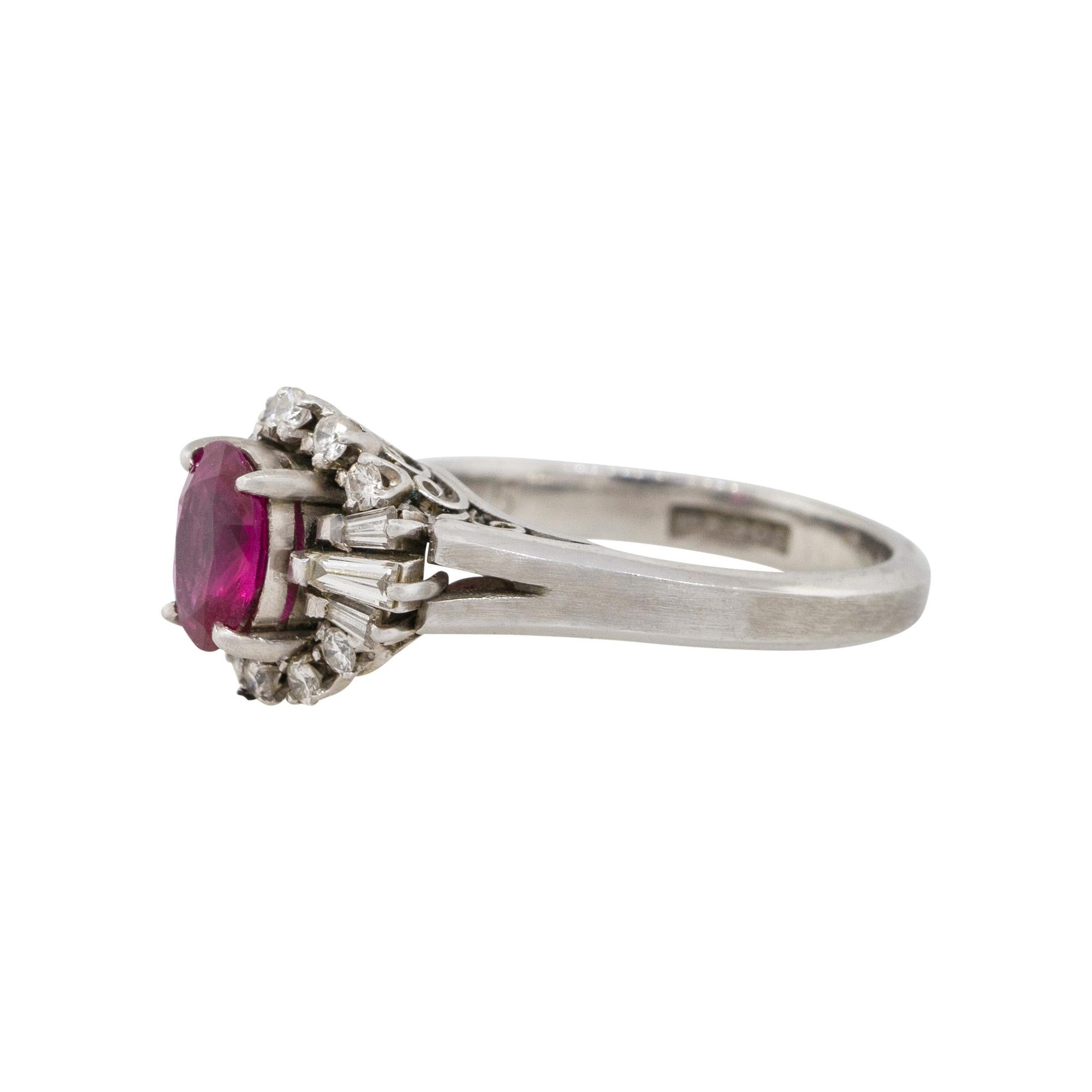 0.75 Quilates Anillo de Cóctel de Diamantes Rubí de Corte Ovalado Platino en Stock Corte oval en venta