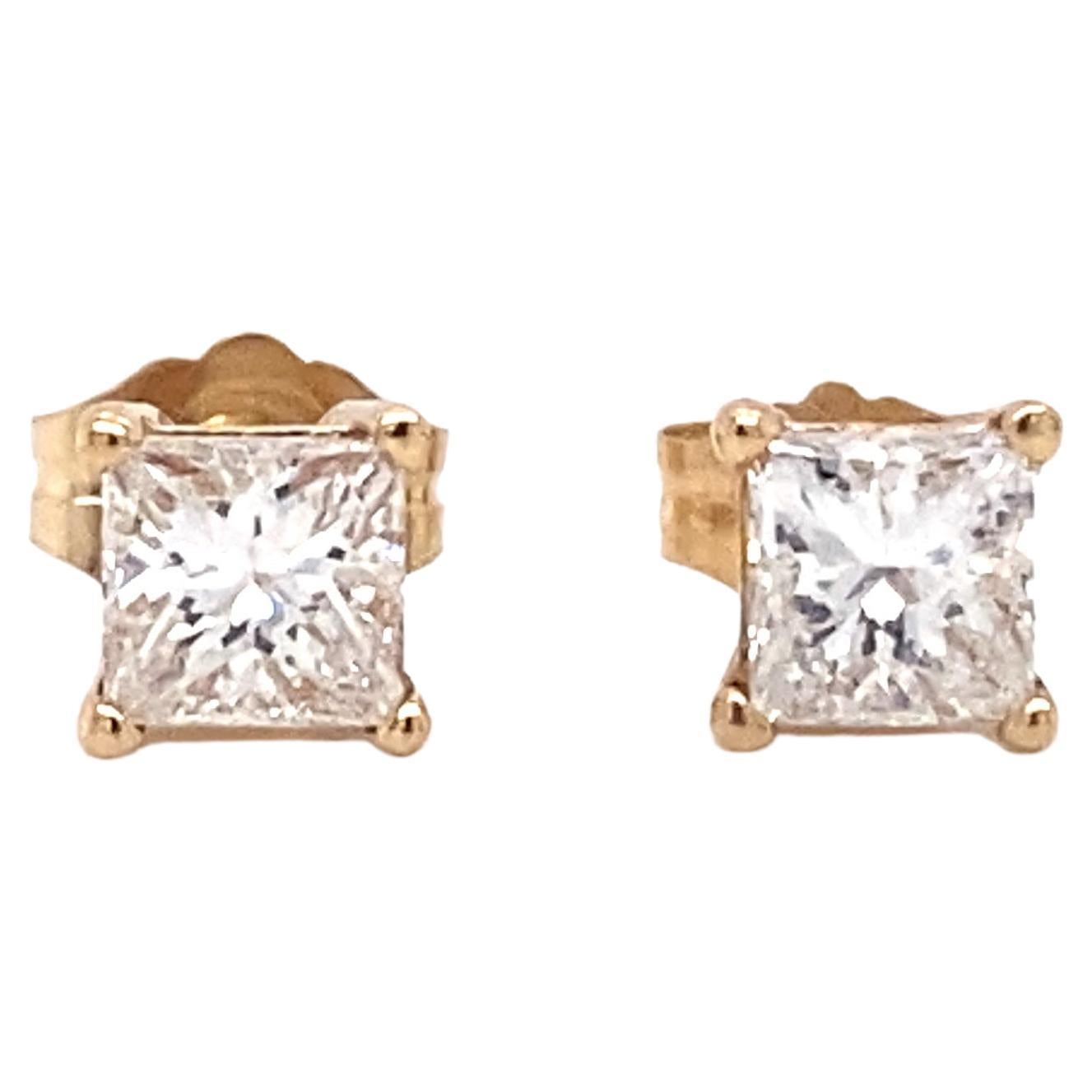 0.75 Carat Princess Cut Diamond Stud Earrings in 14 Karat Gold For Sale