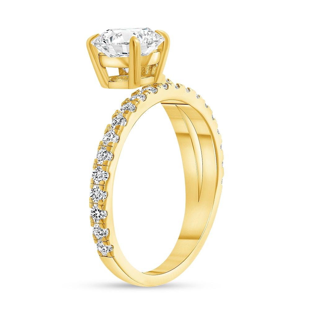 For Sale:  0.75 Carat Round Brilliant Cut Diamond Engagement Ring Design 0.50 Carat Center 3