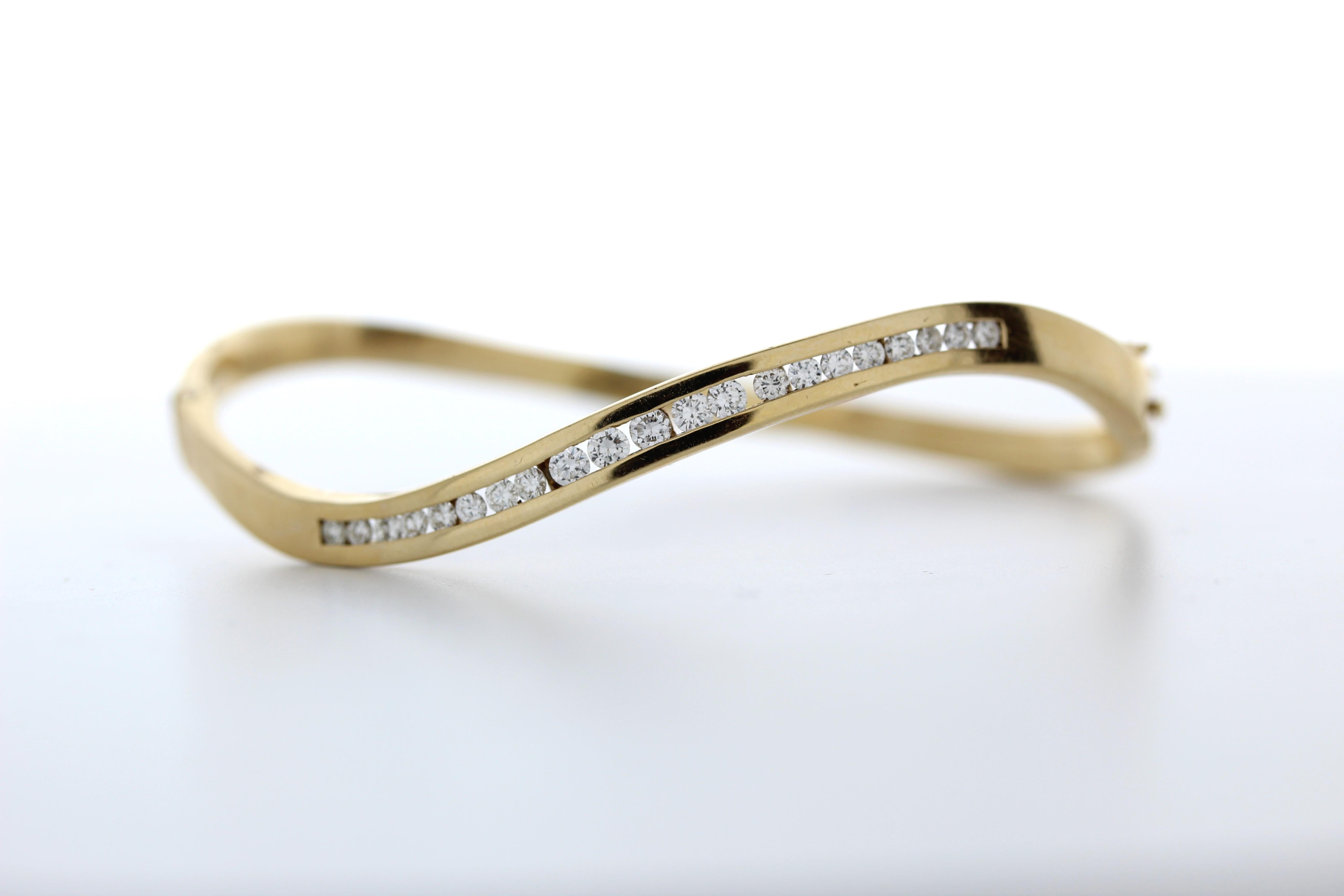 A fashion bracelet featuring diamonds set in 14k yellow gold with a main stone of round-cut diamonds weighing 0.75 carats would be a beautiful and stylish choice. The round-cut diamonds add a classic and timeless sparkle to the bracelet.