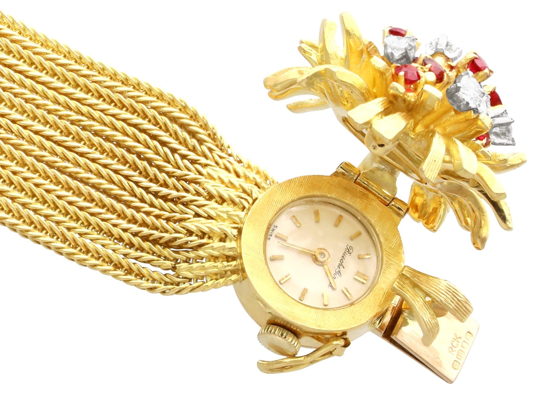 Orologio in oro giallo 18k con rubino da 0,75 carati e diamanti da 0,52 carati - Vintage 1964 in vendita 8