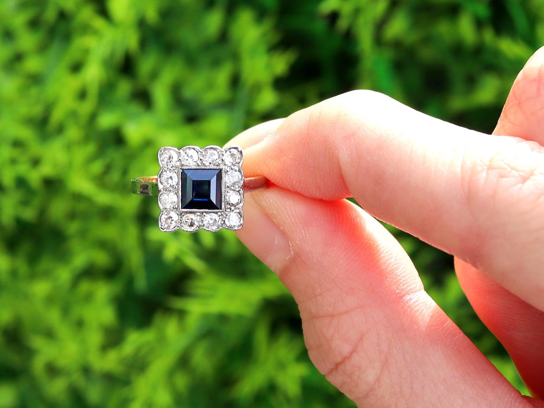 Fino e impresionante anillo de vestir de corte cuadrado de zafiro de 0,75 quilates y diamante de 0,52 quilates, engastado en oro amarillo de 18 quilates y platino; forma parte de nuestra variada colección de joyas antiguas de zafiro.

Este fino e