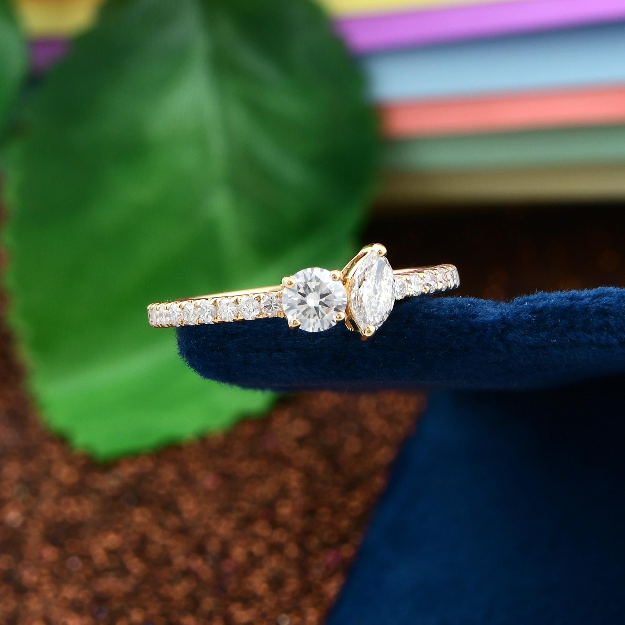 0.75 Carat Si Clarity Hi Color Marquise Round Diamond Ring 14 Karat Yellow Gold In New Condition For Sale In Diera, Dubai