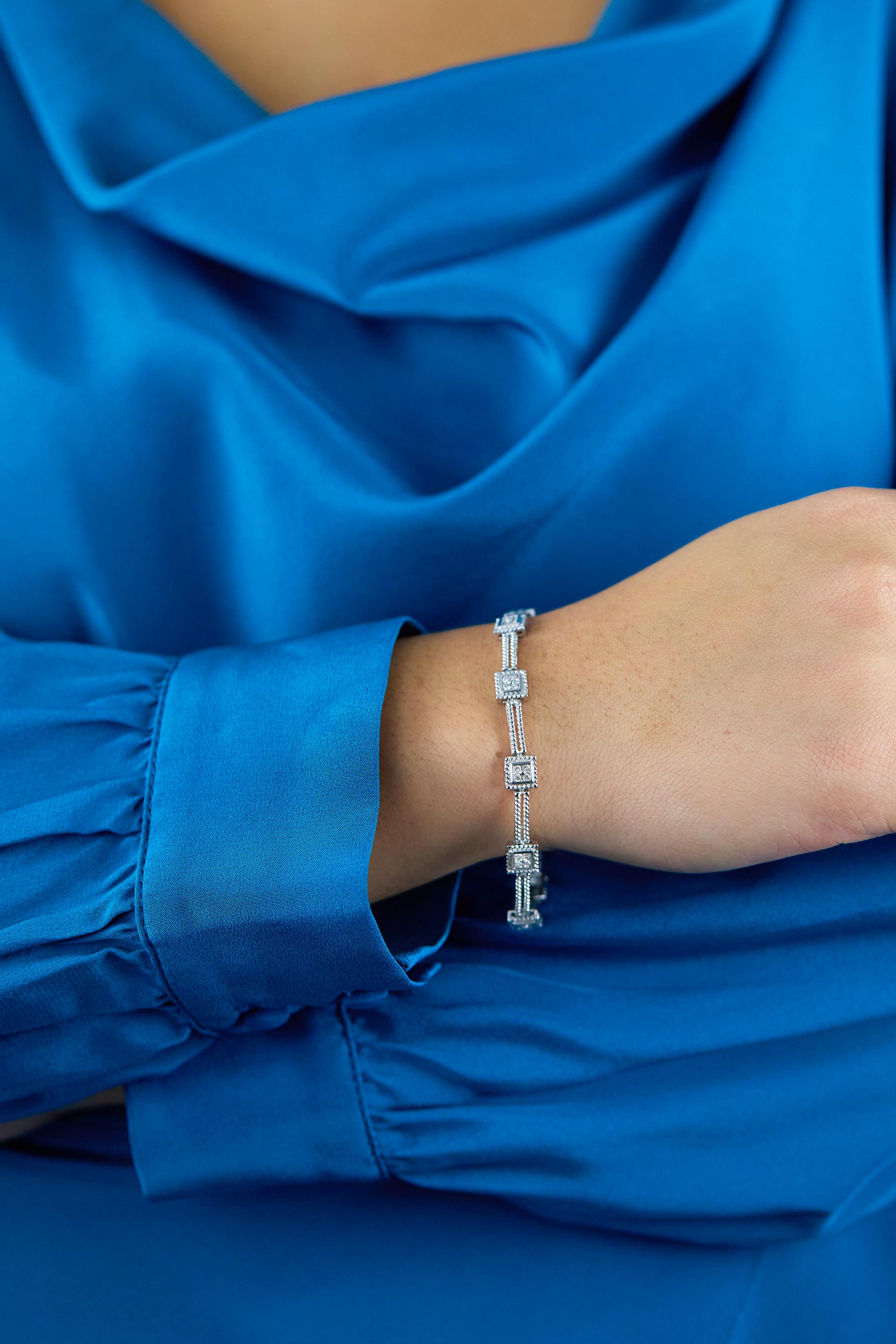 Roman Malakov 0.75 Carat Round Brilliant Cut Diamond Rope Fashion Bracelet In Excellent Condition For Sale In New York, NY