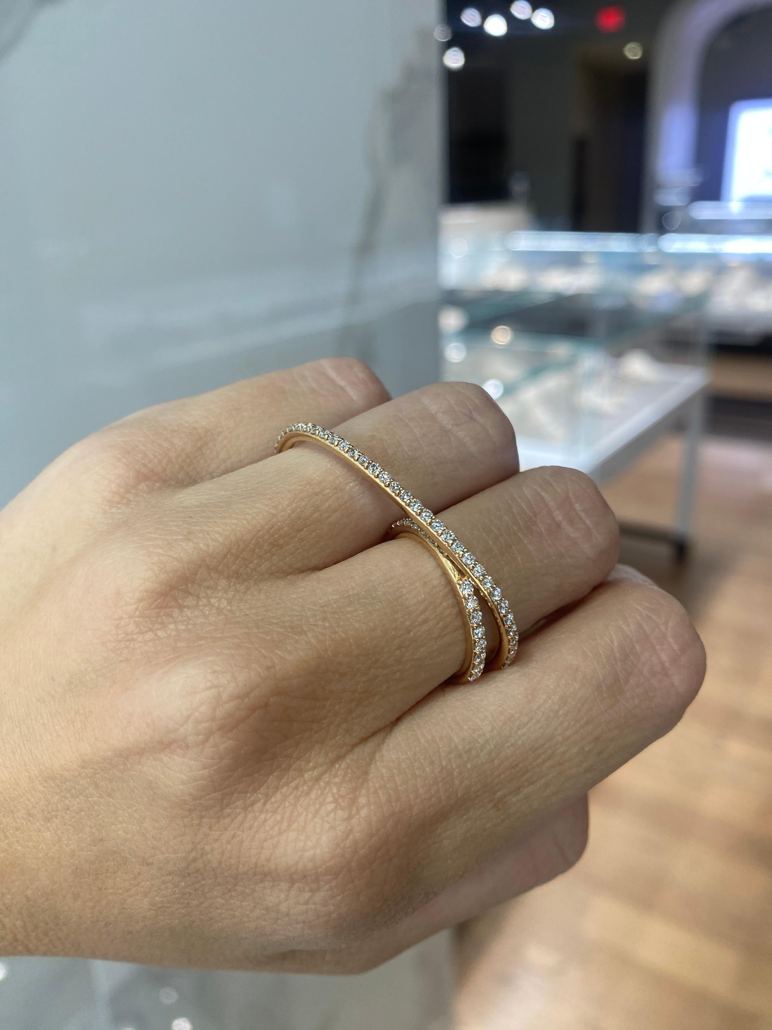 Women's or Men's 0.75 Carat Total Weight Multi Finger Diamond Ring in 18 Karat Yellow Gold For Sale