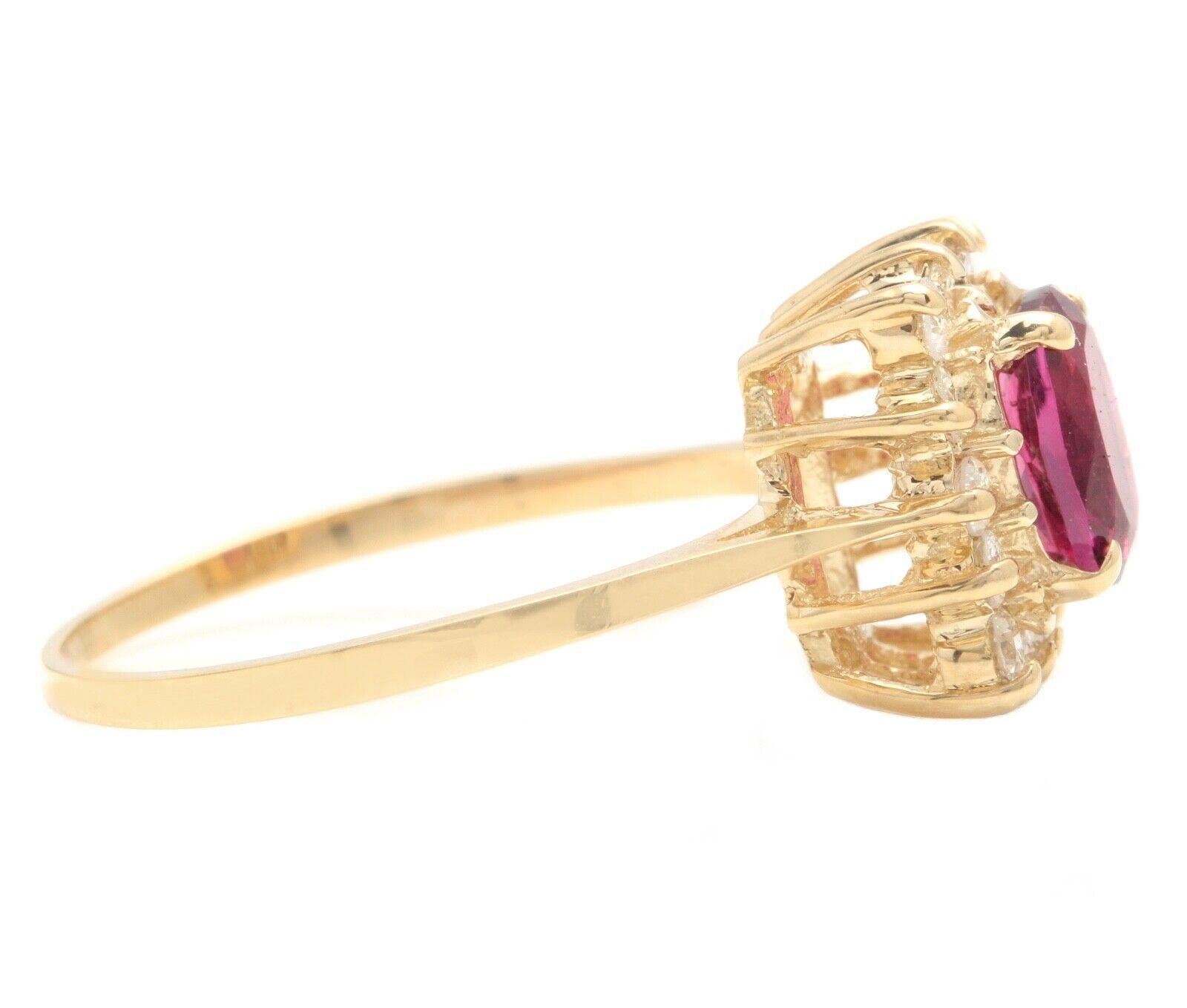 Mixed Cut 0.75 Carats Natural Tourmaline and Diamond 14k Solid Yellow Gold Ring For Sale